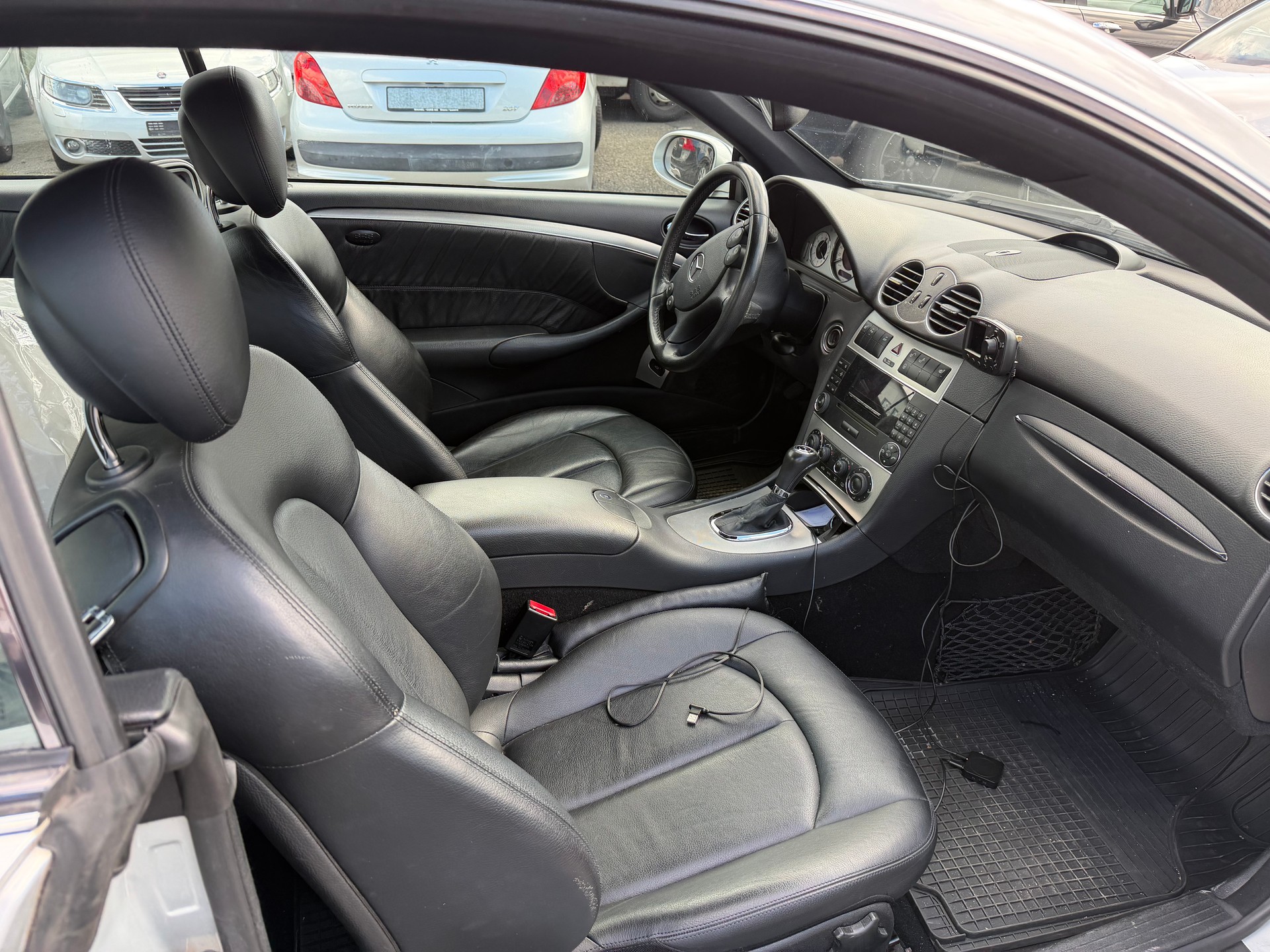 MERCEDES-BENZ CLK 280 Avantgarde-image-6