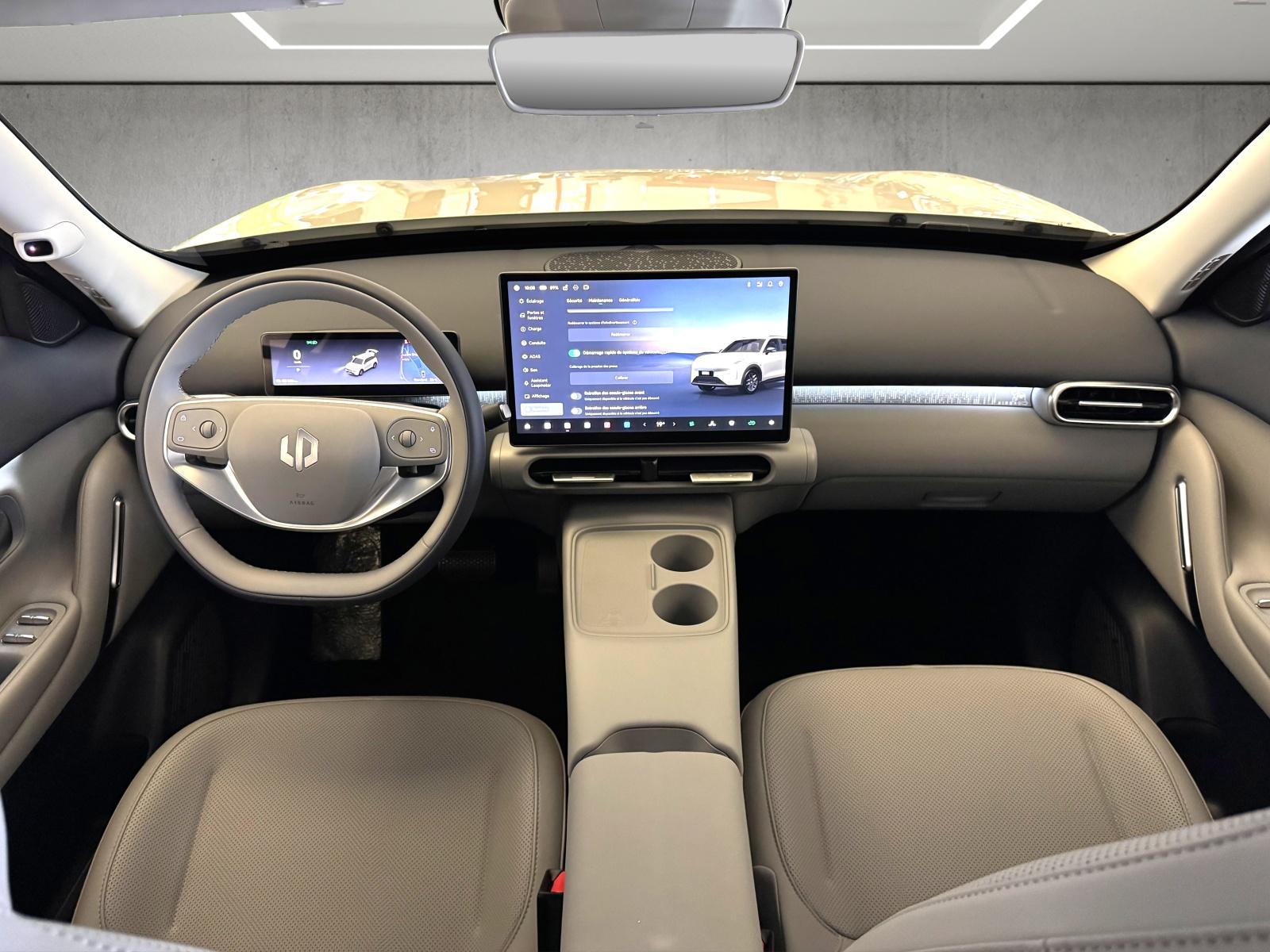 LEAPMOTOR B03X EV-image-9