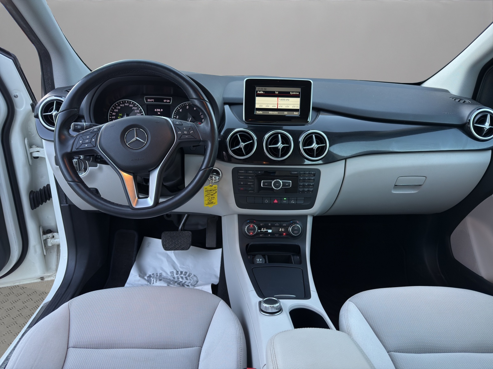 MERCEDES-BENZ B 200 7G-DCT-image-13