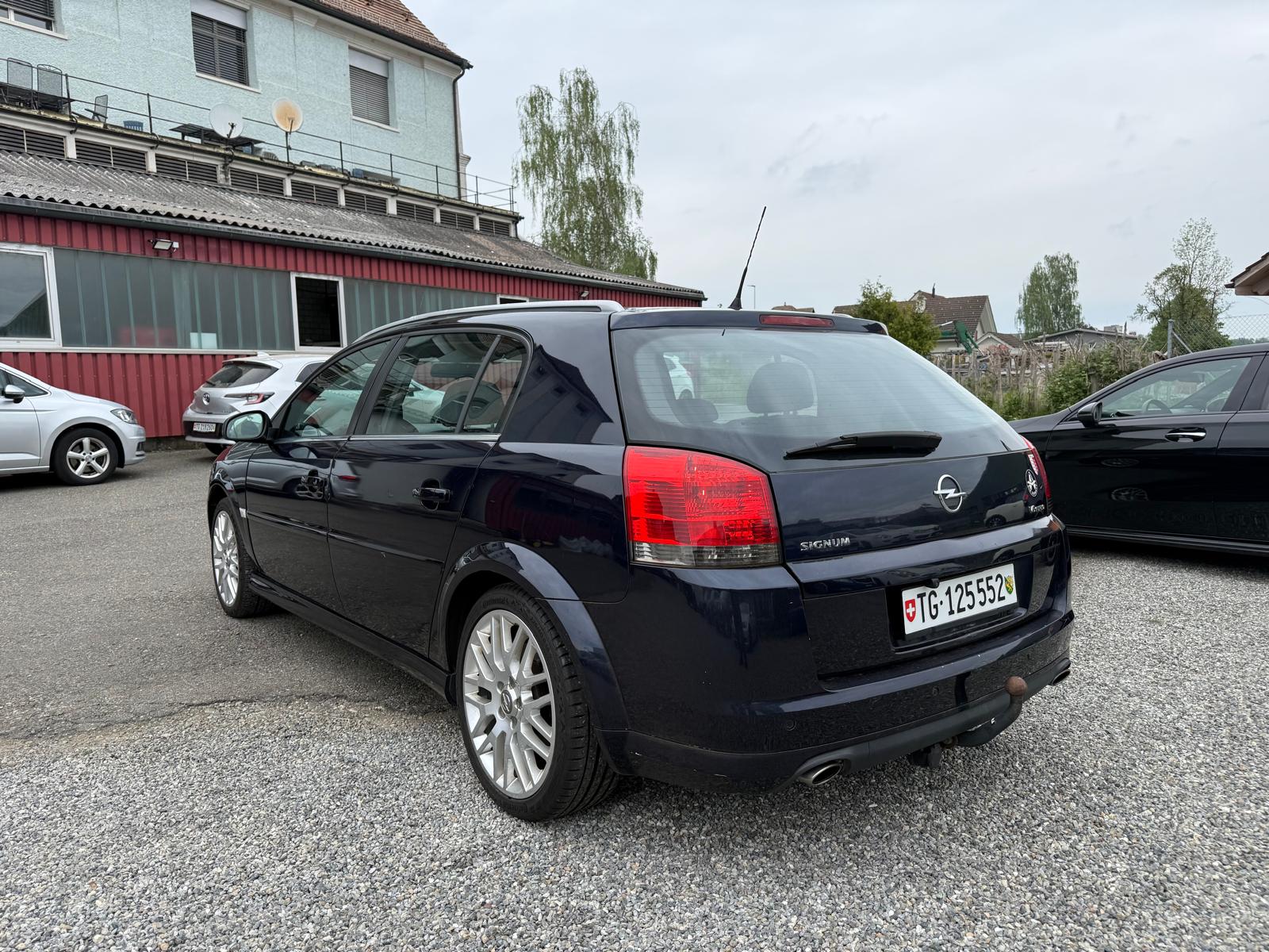 OPEL Signum 2.8 Turbo V6 Sport-showroom-element-3