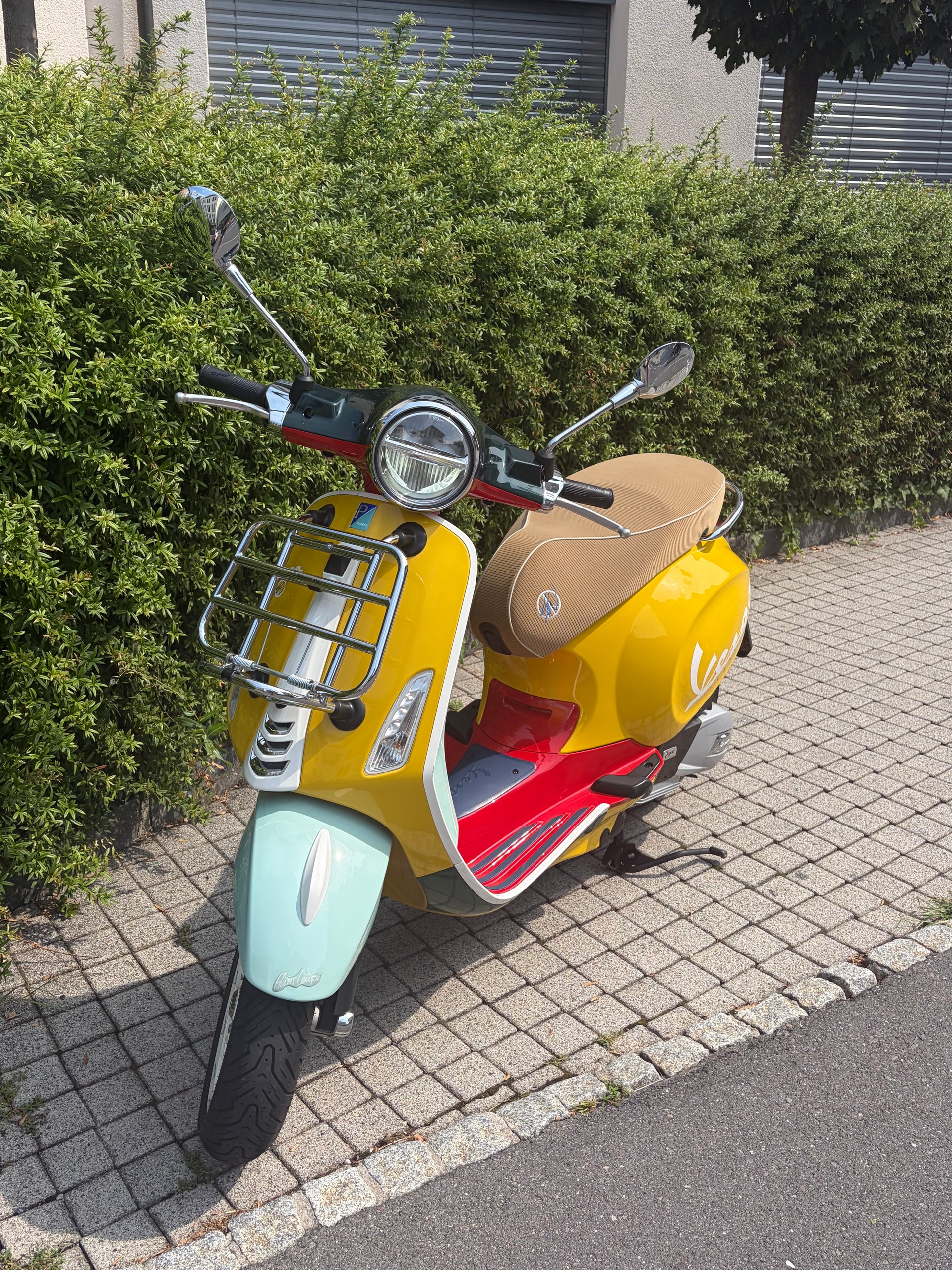 PIAGGIO Vespa 125 Primavera Wotherspoon-image-1