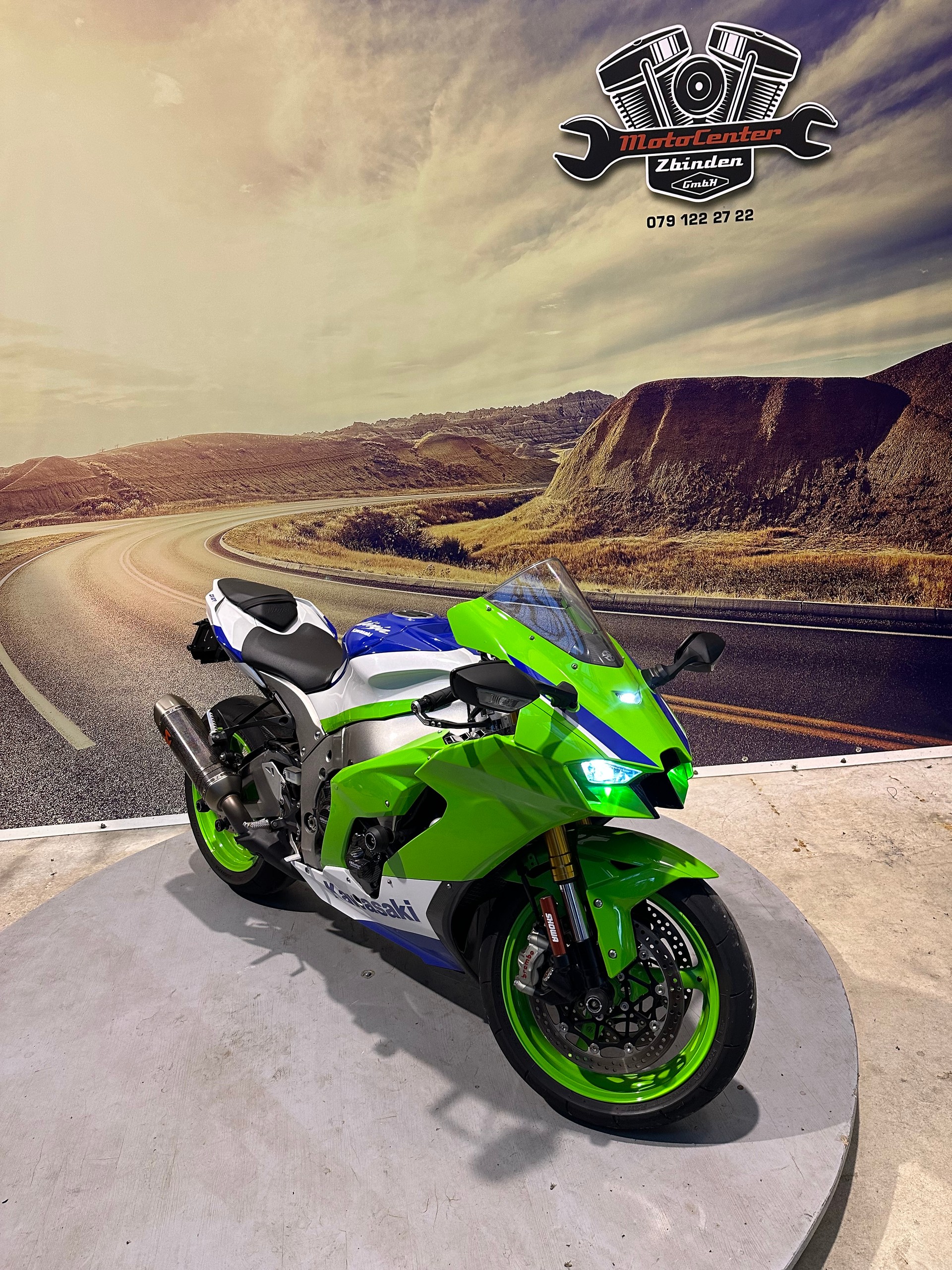 KAWASAKI Ninja ZX-10R 40th Anniversary-image-1