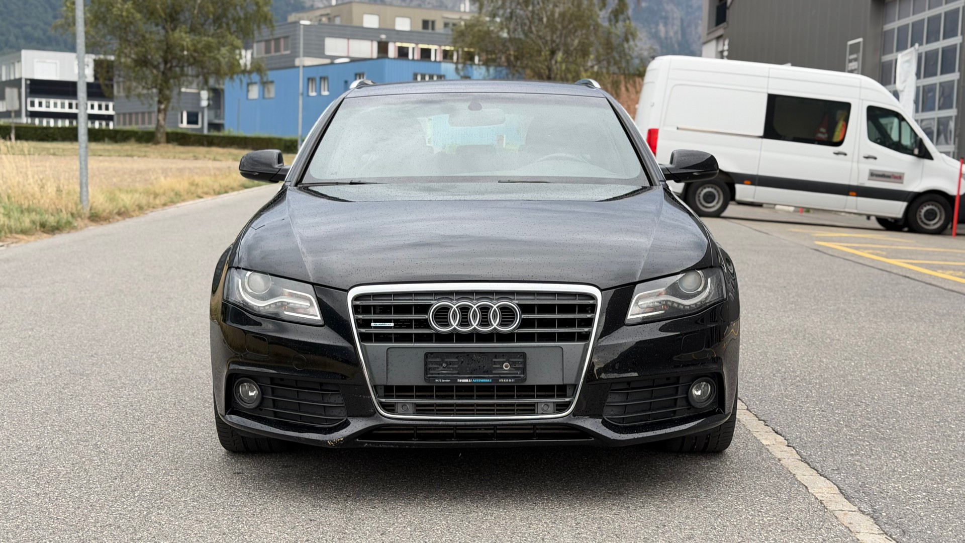 AUDI A4 Avant 2.0 TDI quattro-image-5
