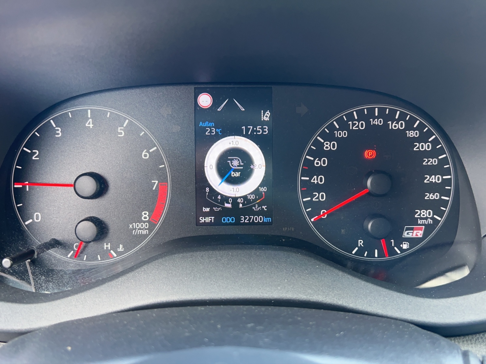 TOYOTA Yaris 1.6 GR Sport 4x4 Circuit-Pack-image-17