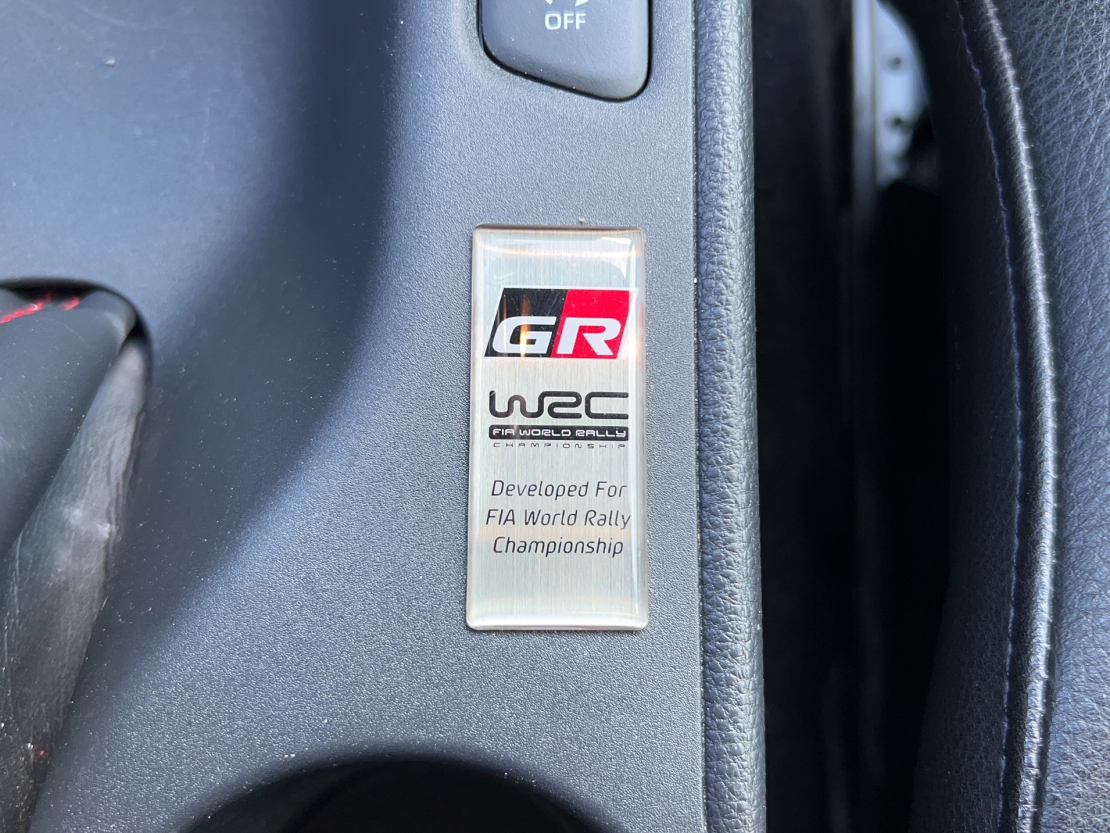 TOYOTA Yaris 1.6 GR Sport 4x4 Circuit-Pack-image-29