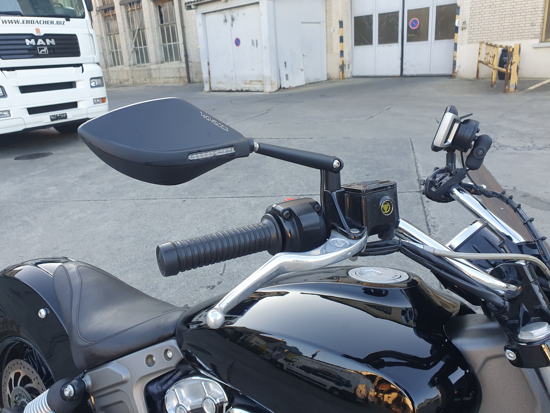 INDIAN Scout ABS-image-1