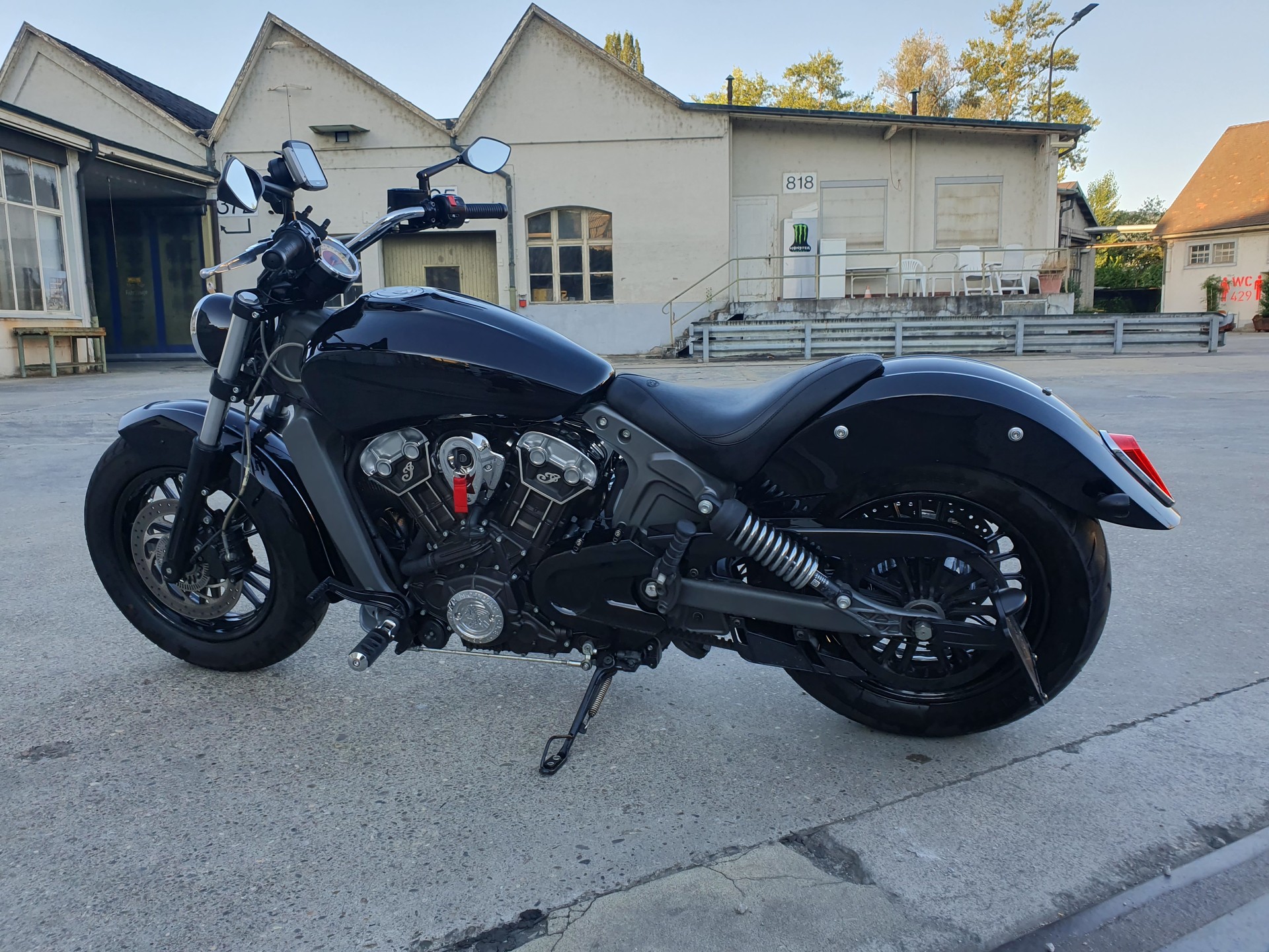 INDIAN Scout ABS-image-4