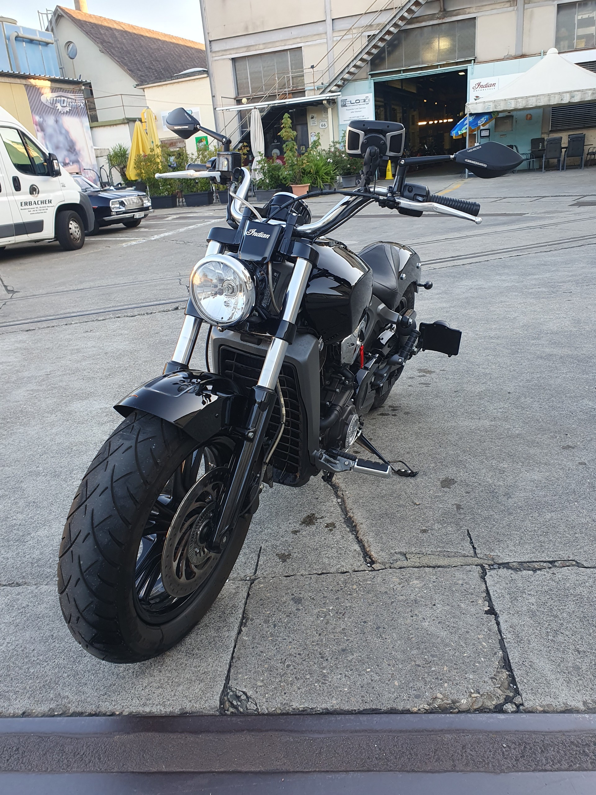 INDIAN Scout ABS-image-3