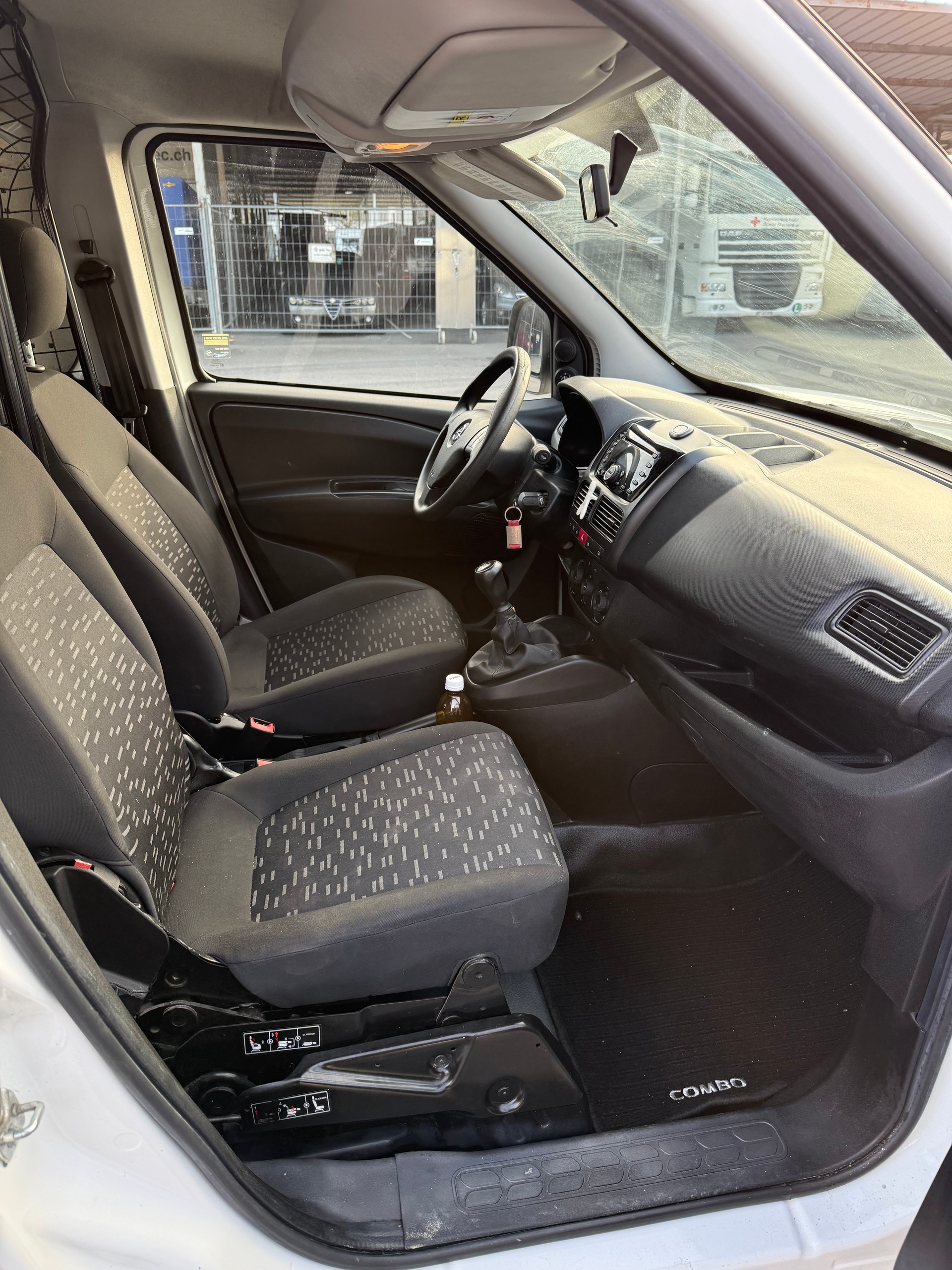 OPEL Combo 1.3 CDTI 2.2 L1H1-image-6