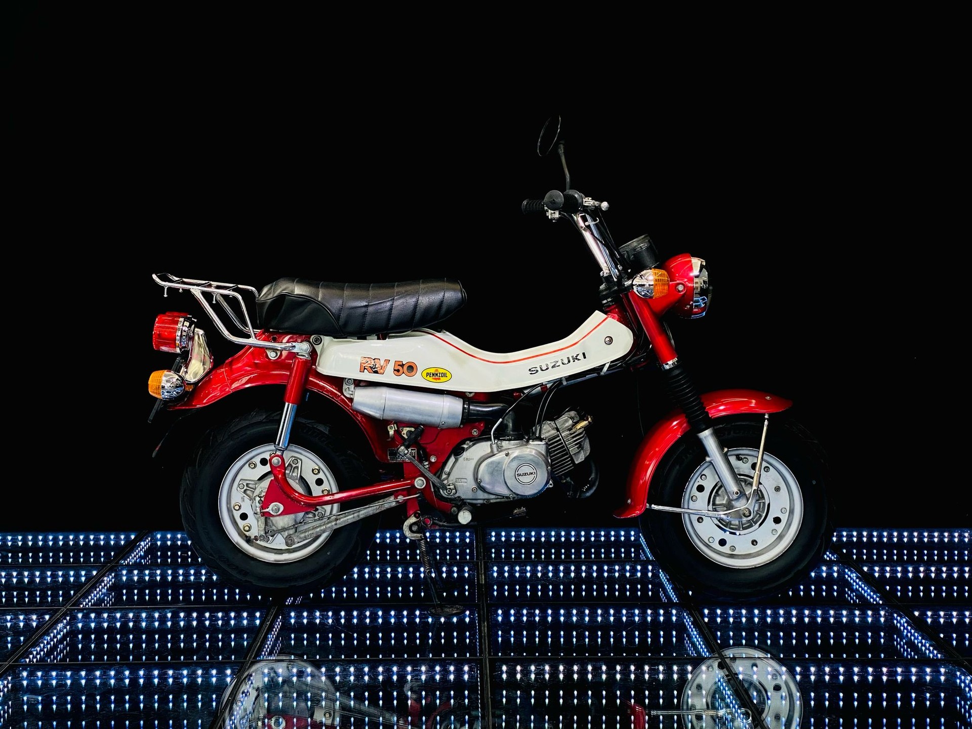 SUZUKI 50 2-Takt-image-2