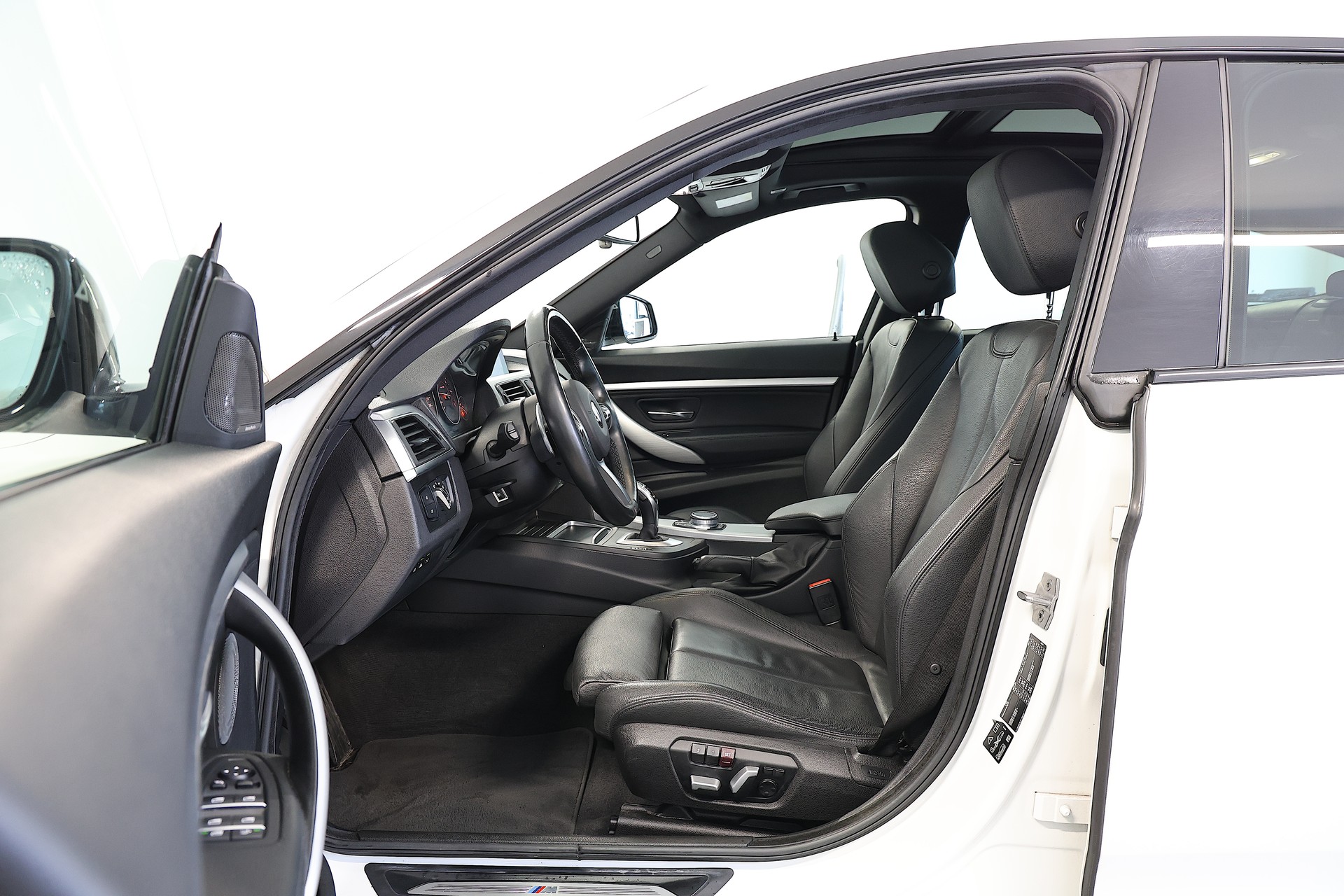 BMW 335d GT xDrive M Sport Steptronic-image-6