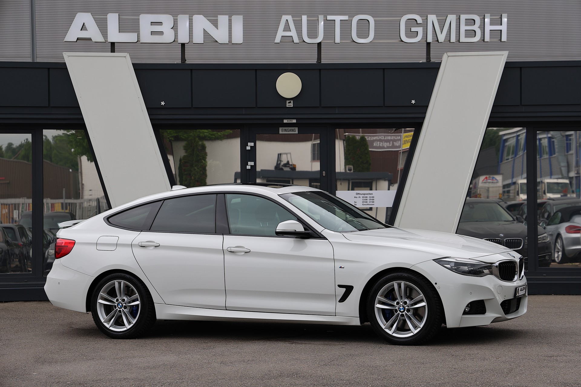 BMW 335d GT xDrive M Sport Steptronic-showroom-element-1