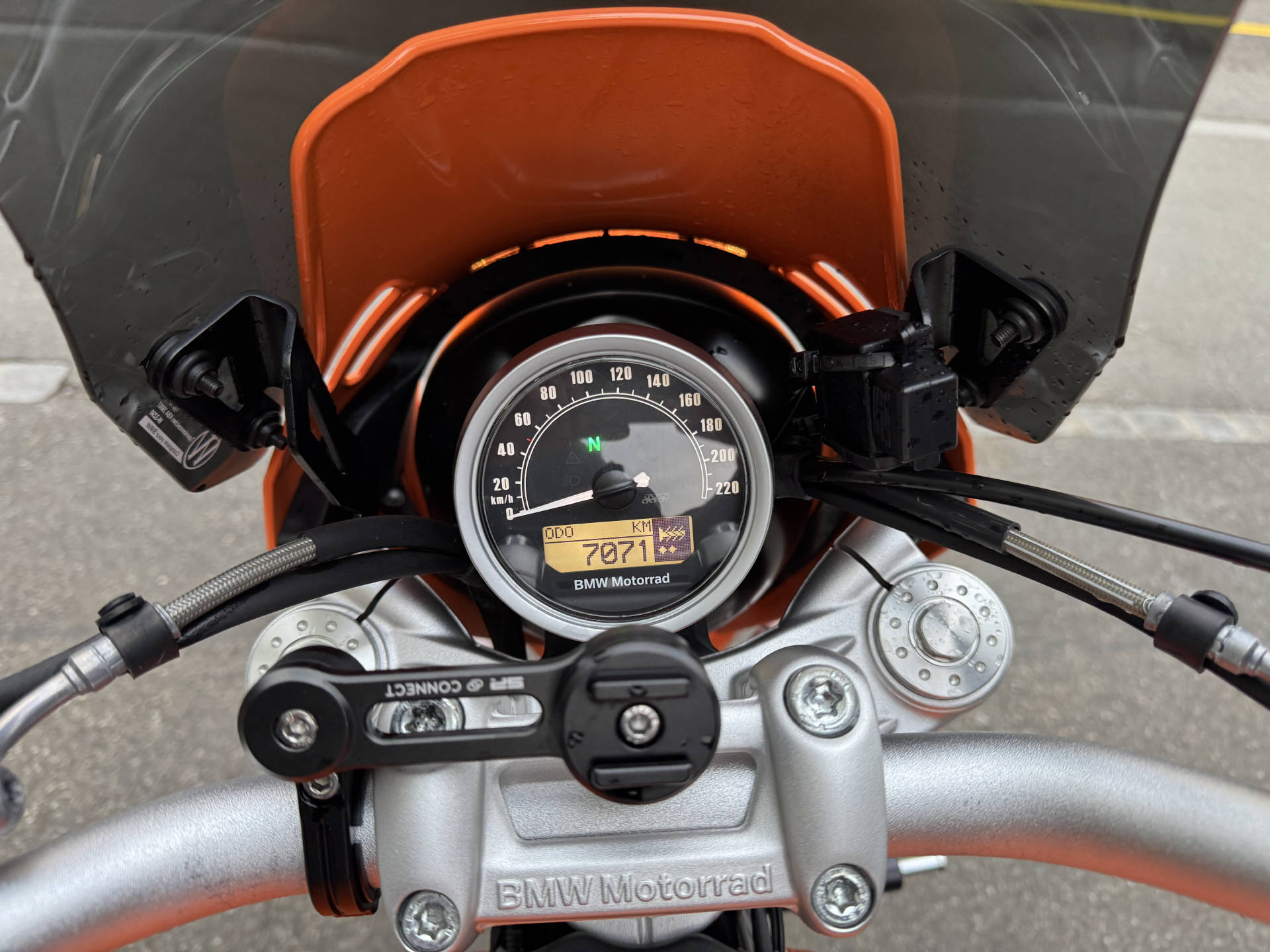 BMW R 1200 NineT Urban ABS-image-6