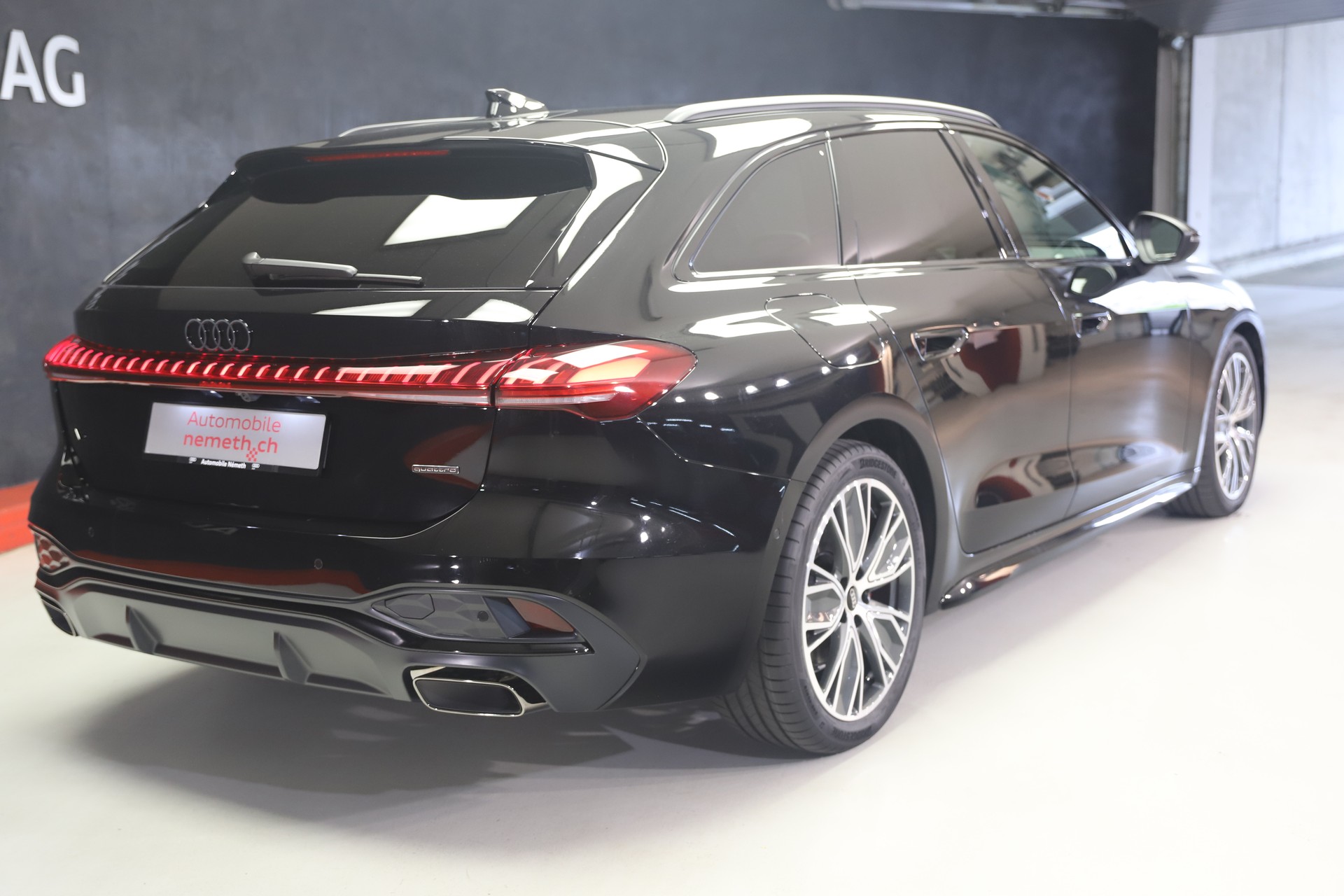 AUDI A5 Avant TFSI quattro 150 kW S tronic-showroom-element-1