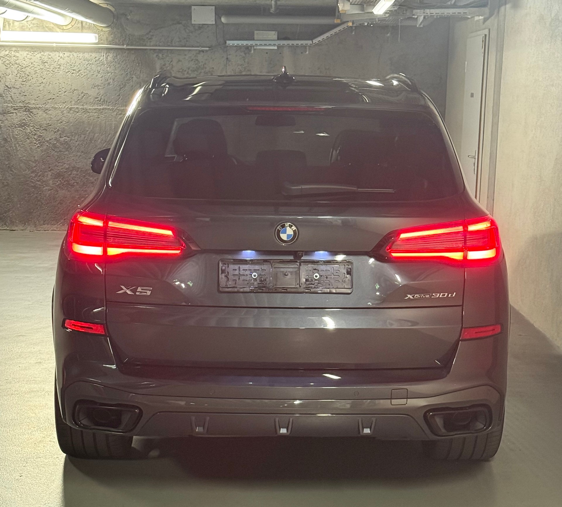 BMW X5 xDrive 48V 30d M Sport Steptronic-image-7