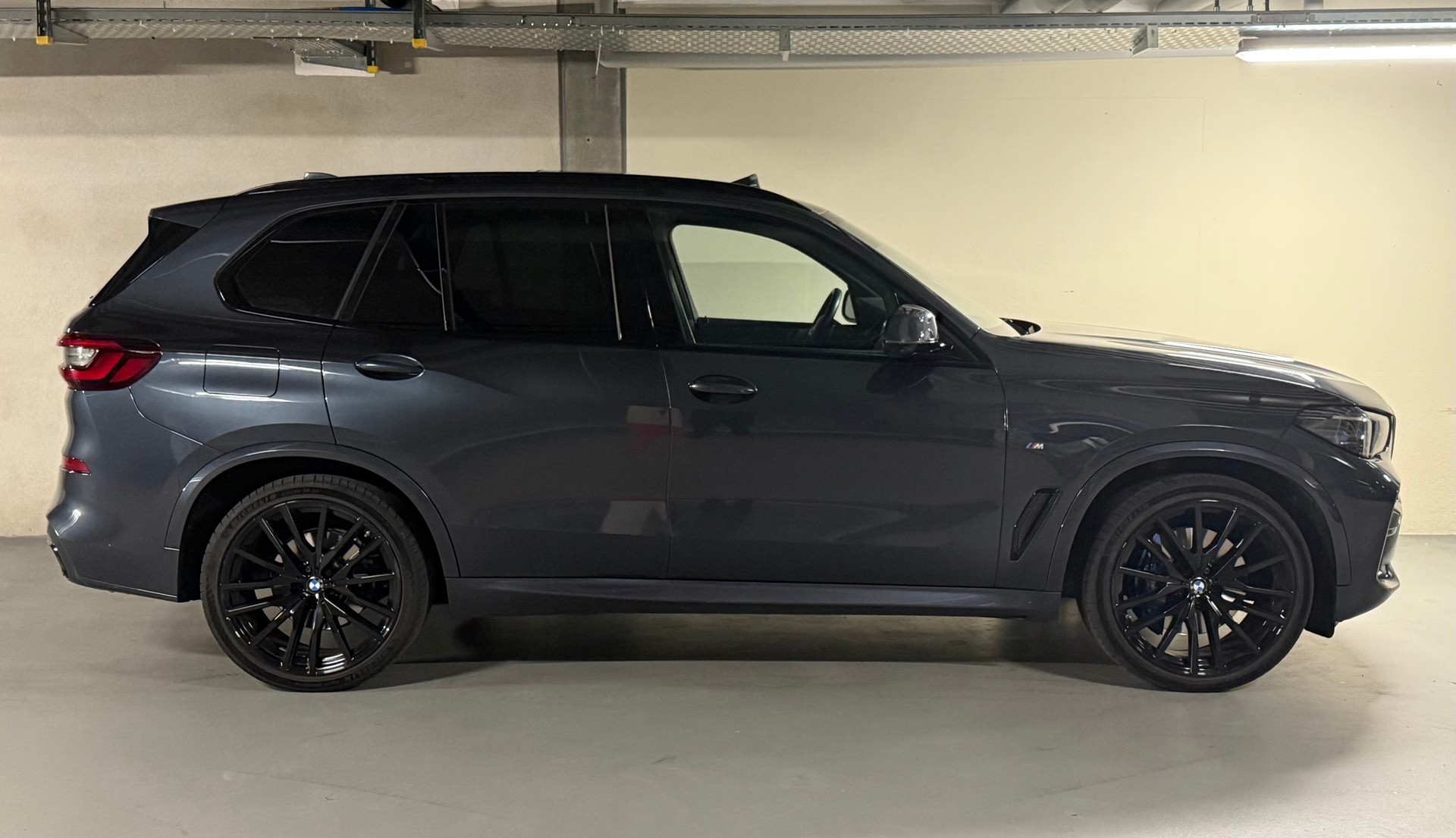BMW X5 xDrive 48V 30d M Sport Steptronic-image-4