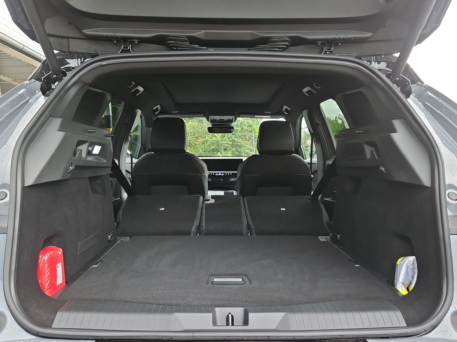 OPEL Grandland-e Ultimate AWD-image-9