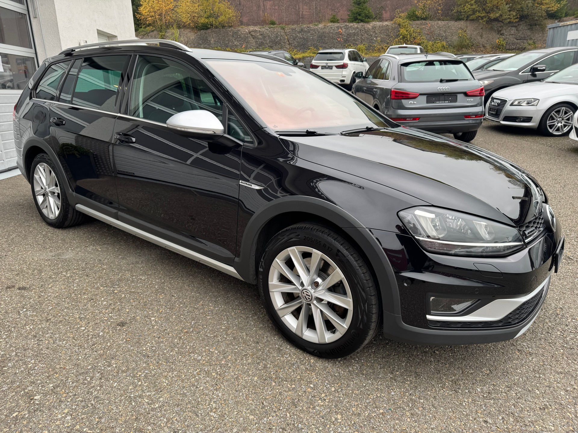 VW Golf 2.0 TDI Alltrack 4Motion-image-4