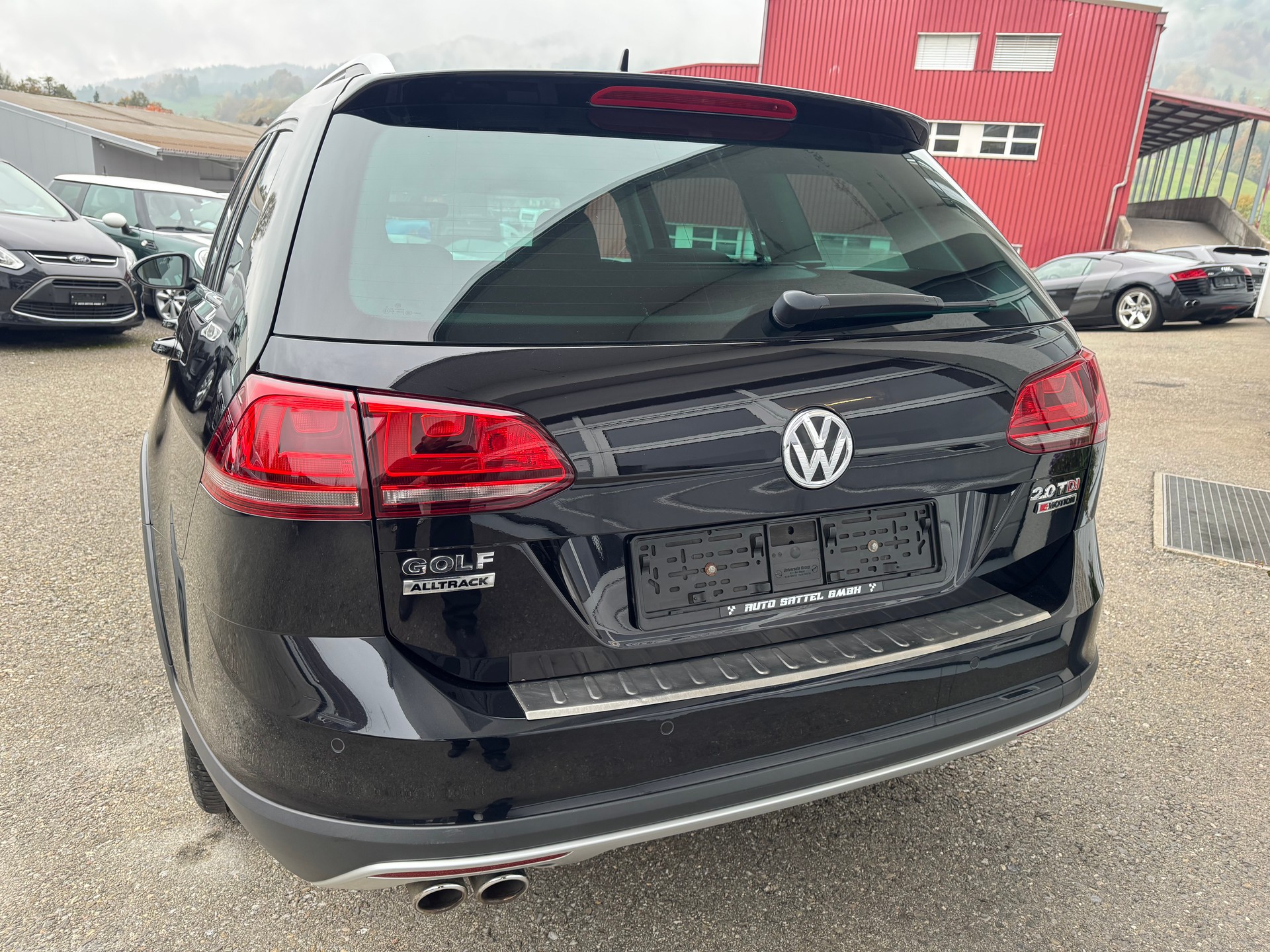VW Golf 2.0 TDI Alltrack 4Motion-showroom-element-2