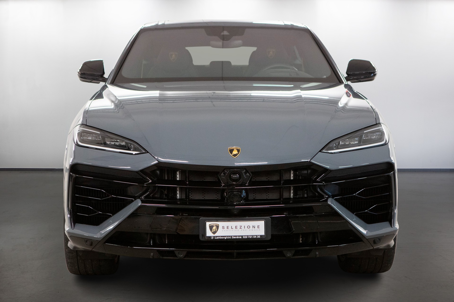 LAMBORGHINI Urus SE-image-4