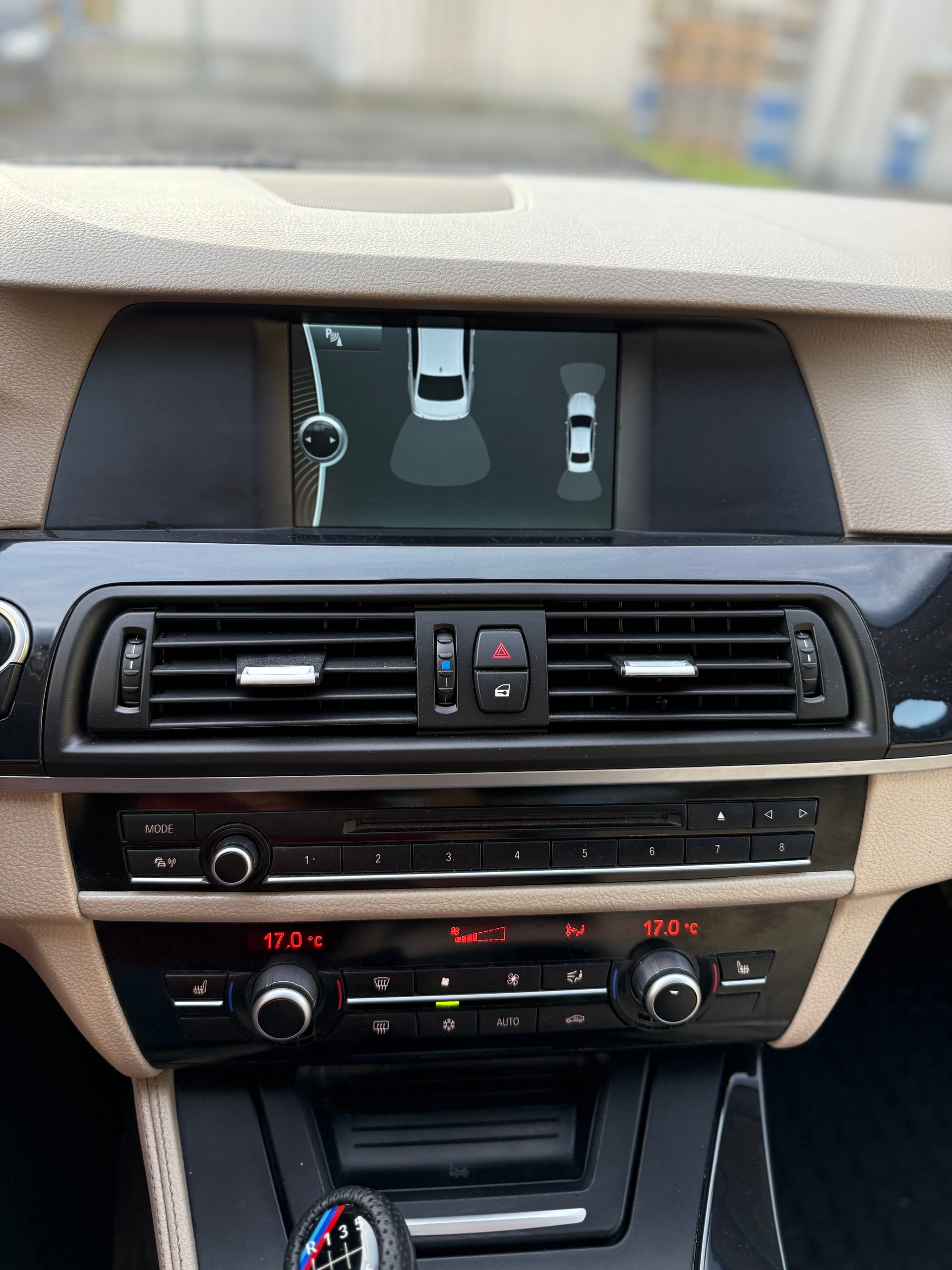 BMW 520d-image-9