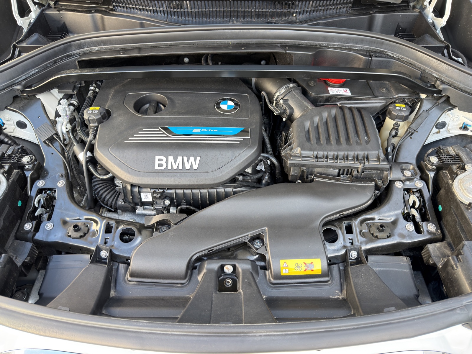 BMW X1 xDrive 25e Sport Line-image-10
