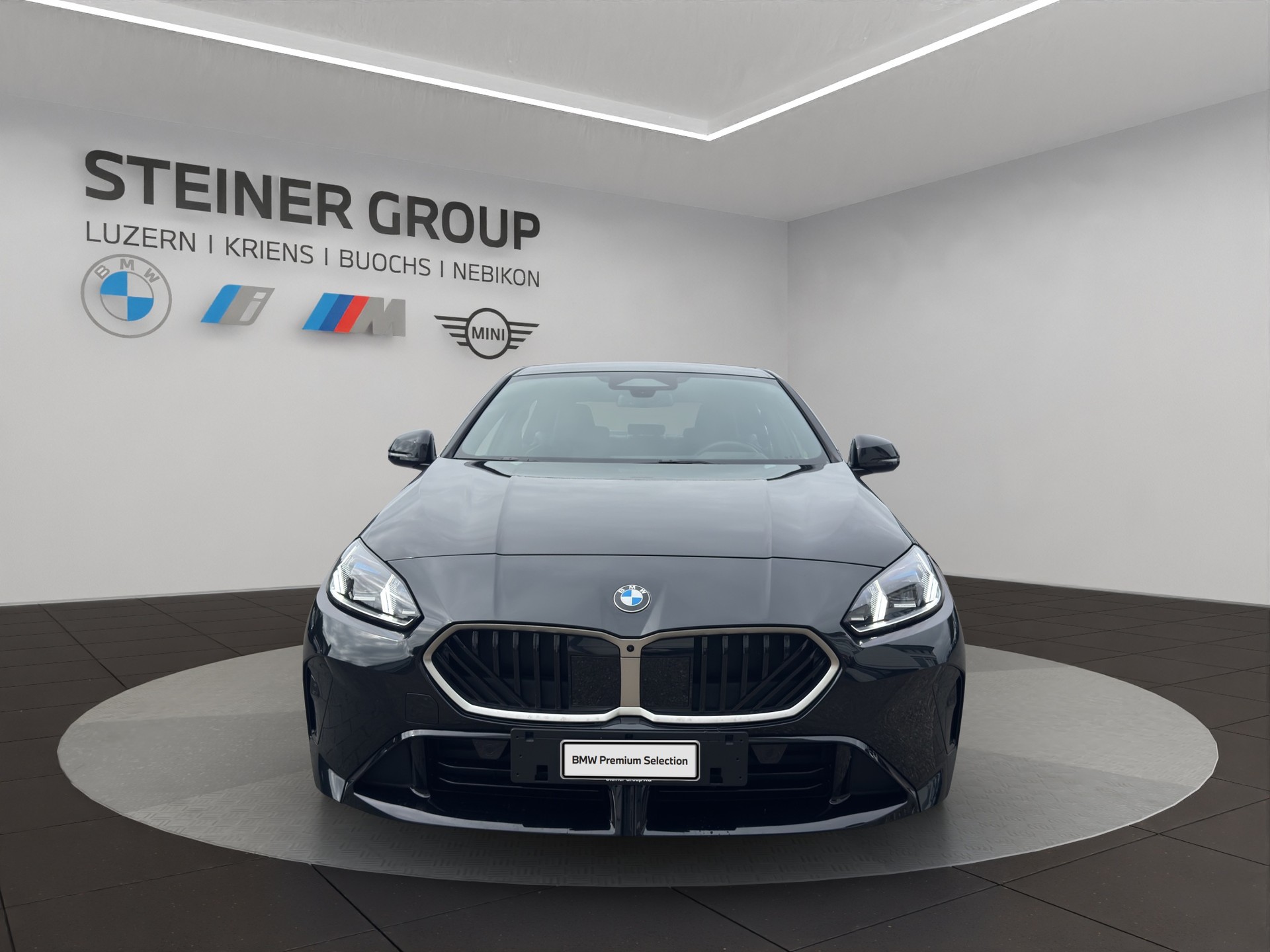 BMW 220d Gran Coupé 48V M Sport Steptronic-showroom-element-1