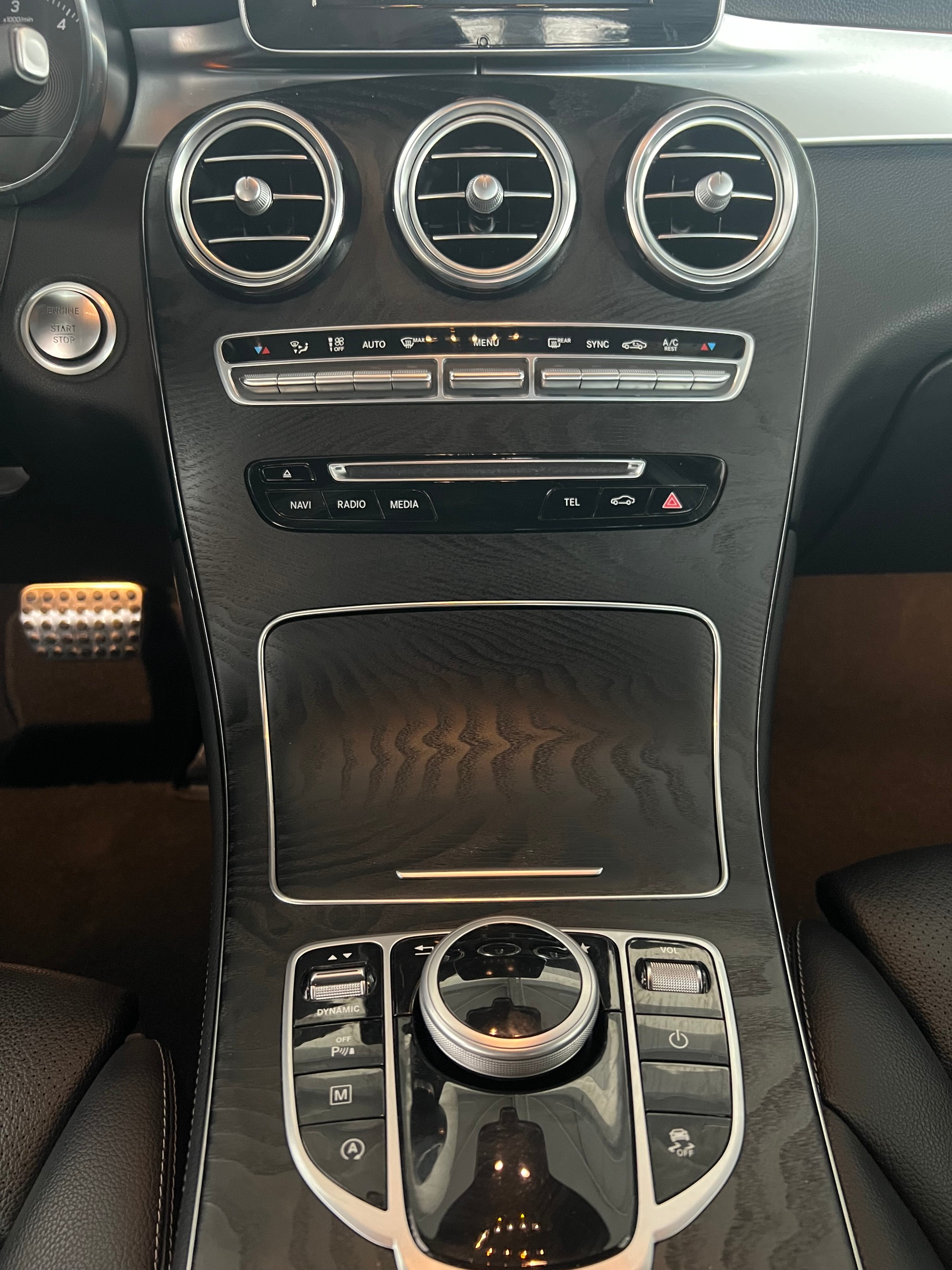 MERCEDES-BENZ GLC 250 d 4Matic 9G-Tronic-image-15