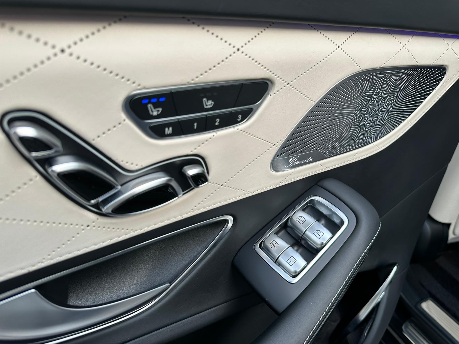 MERCEDES-BENZ S 560 Maybach 4Matic 9G-Tronic-image-16