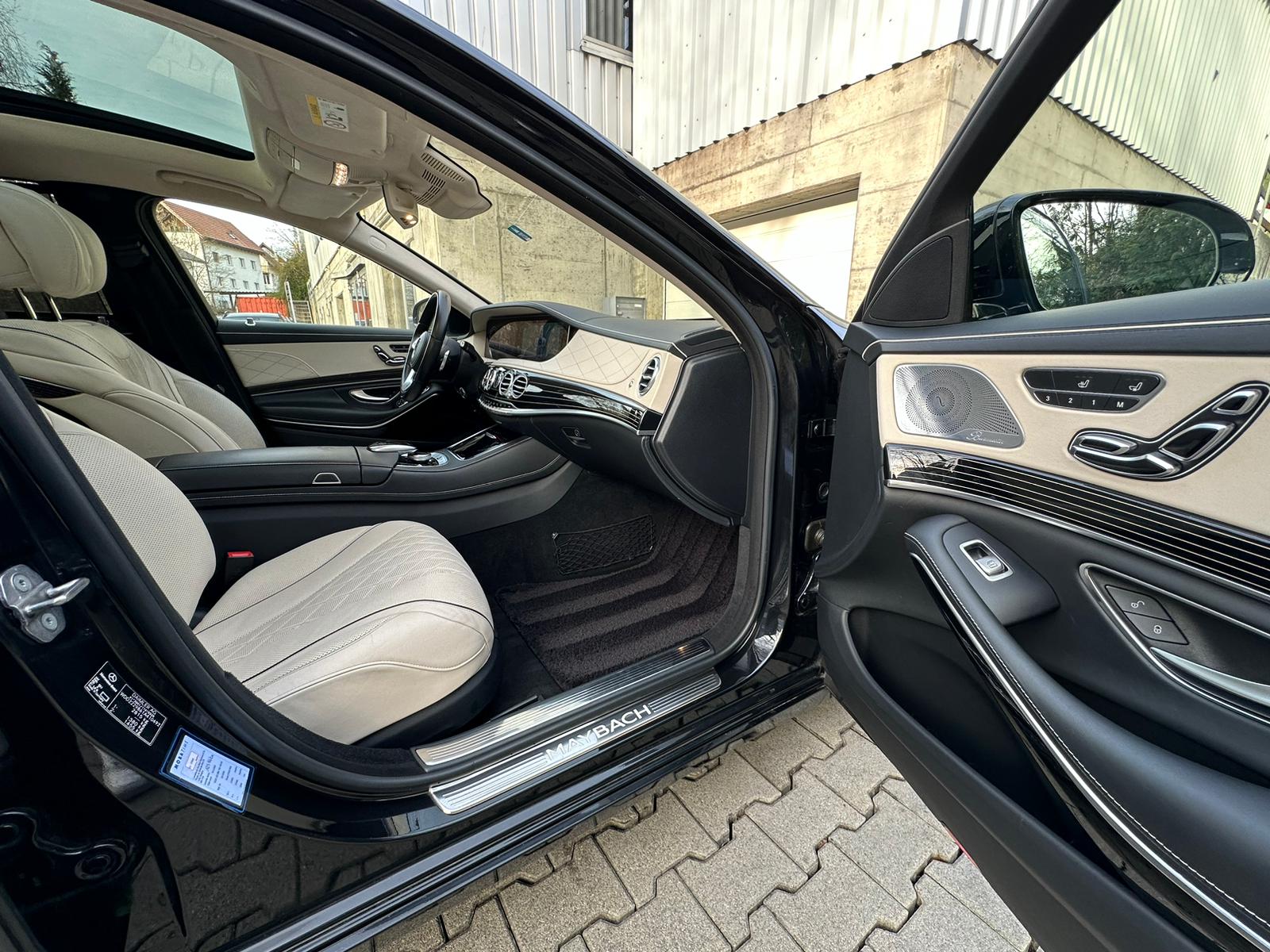 MERCEDES-BENZ S 560 Maybach 4Matic 9G-Tronic-image-19