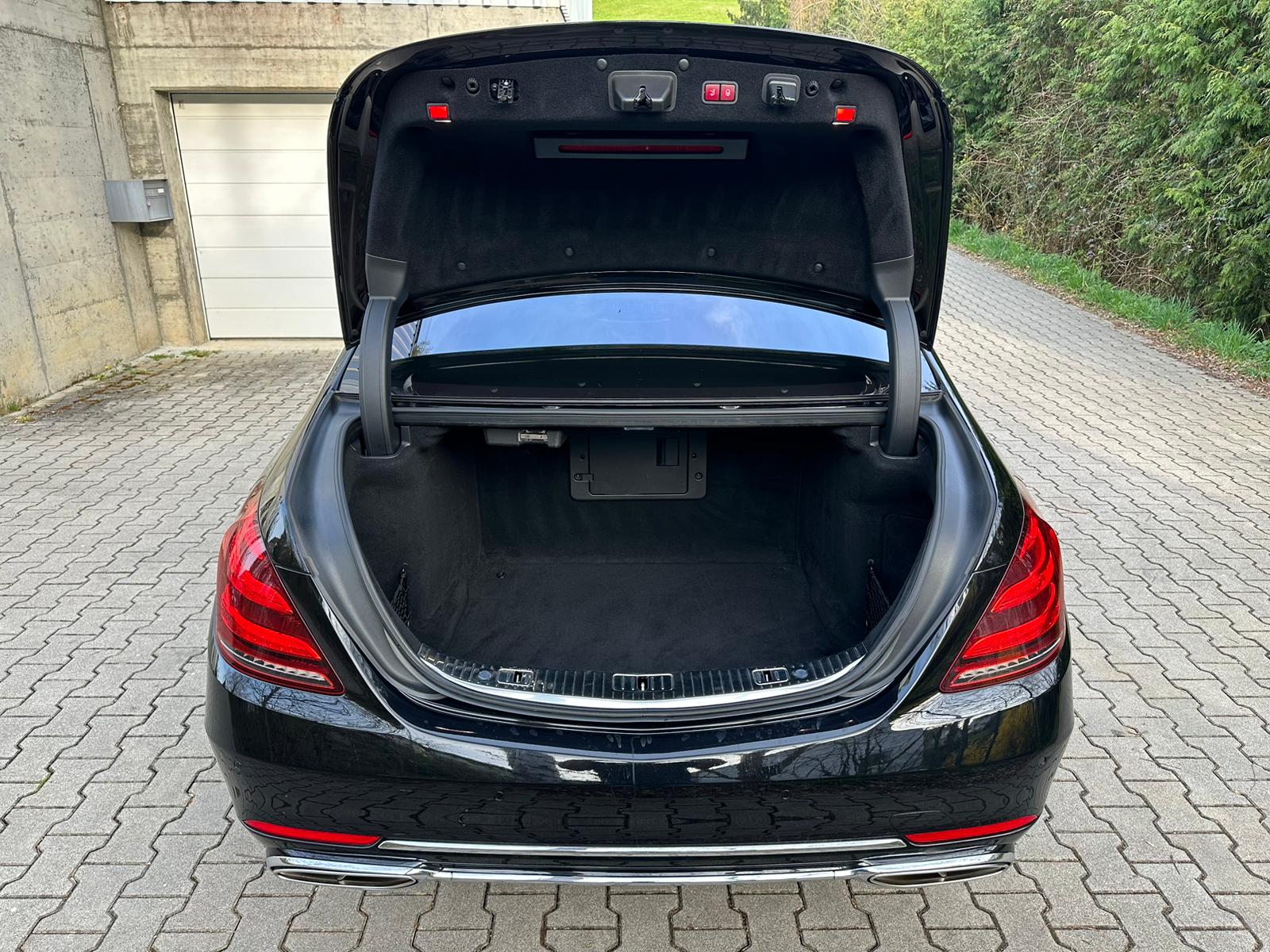MERCEDES-BENZ S 560 Maybach 4Matic 9G-Tronic-image-14