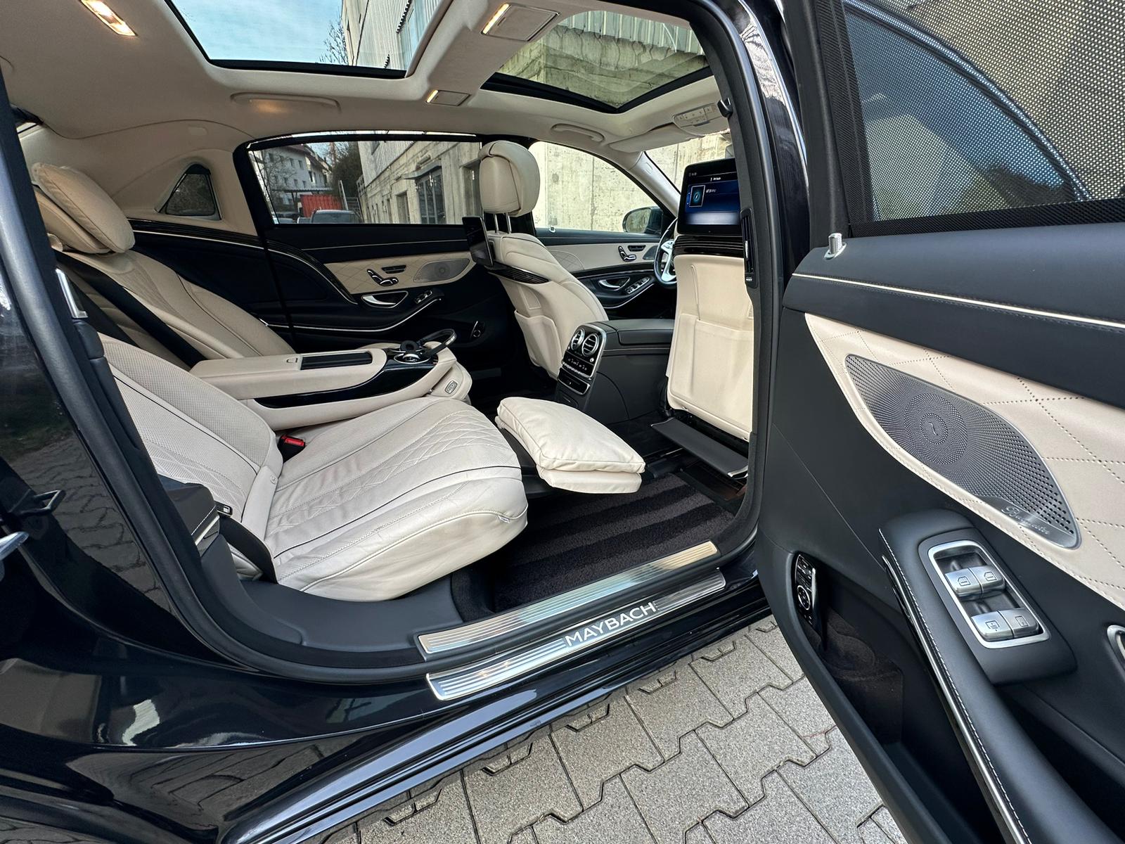 MERCEDES-BENZ S 560 Maybach 4Matic 9G-Tronic-image-15