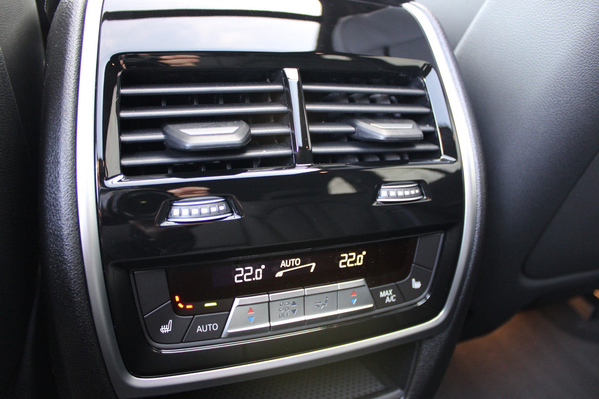 BMW X5 xD 48V 40d M Sport Pro-image-16