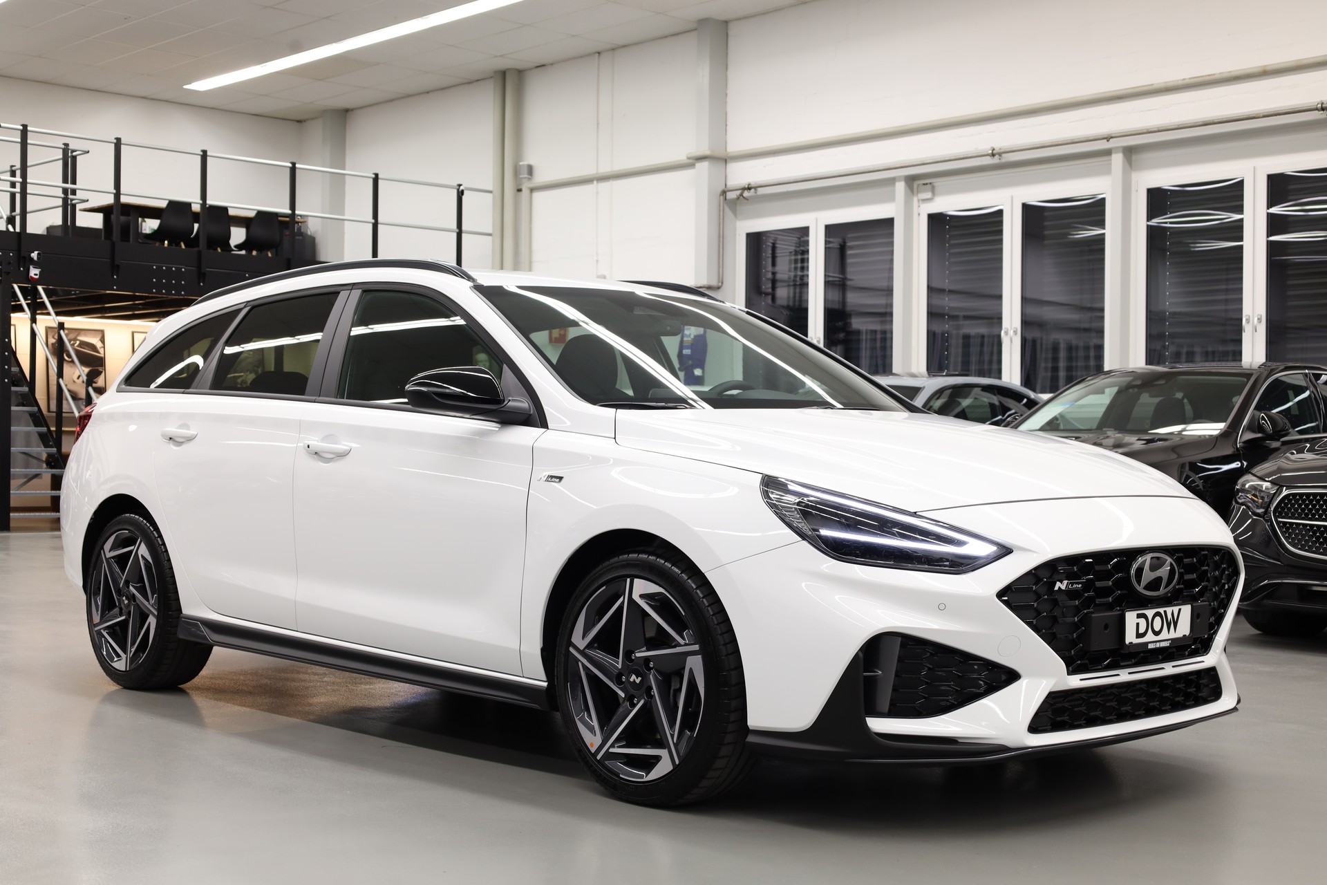 HYUNDAI i30 1.5 T-GDi N-Line-showroom-element-1