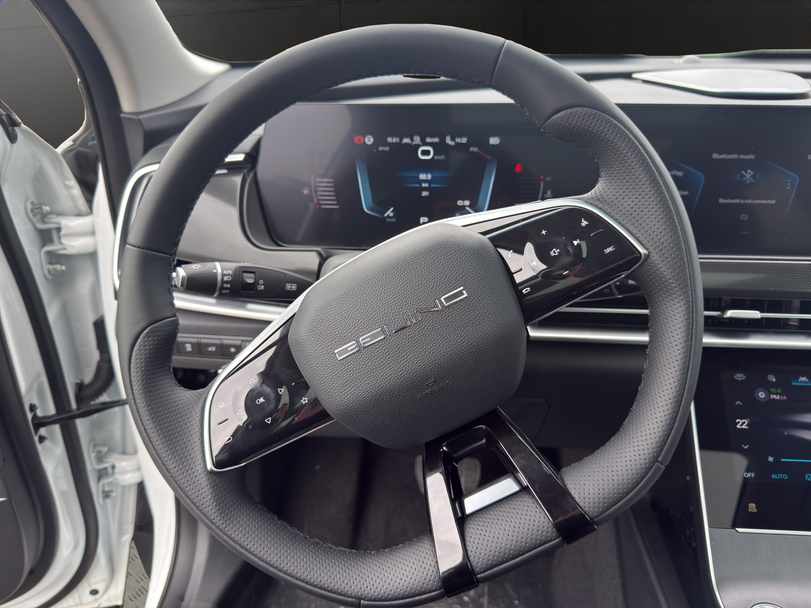 BAIC X55 Premium-image-10