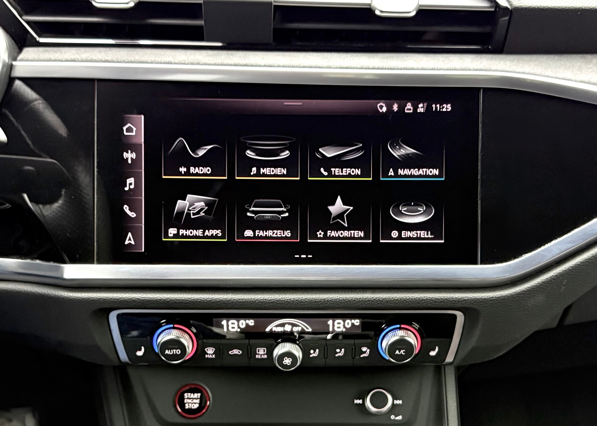 AUDI RS Q3 Sportback quattro S tronic-image-12