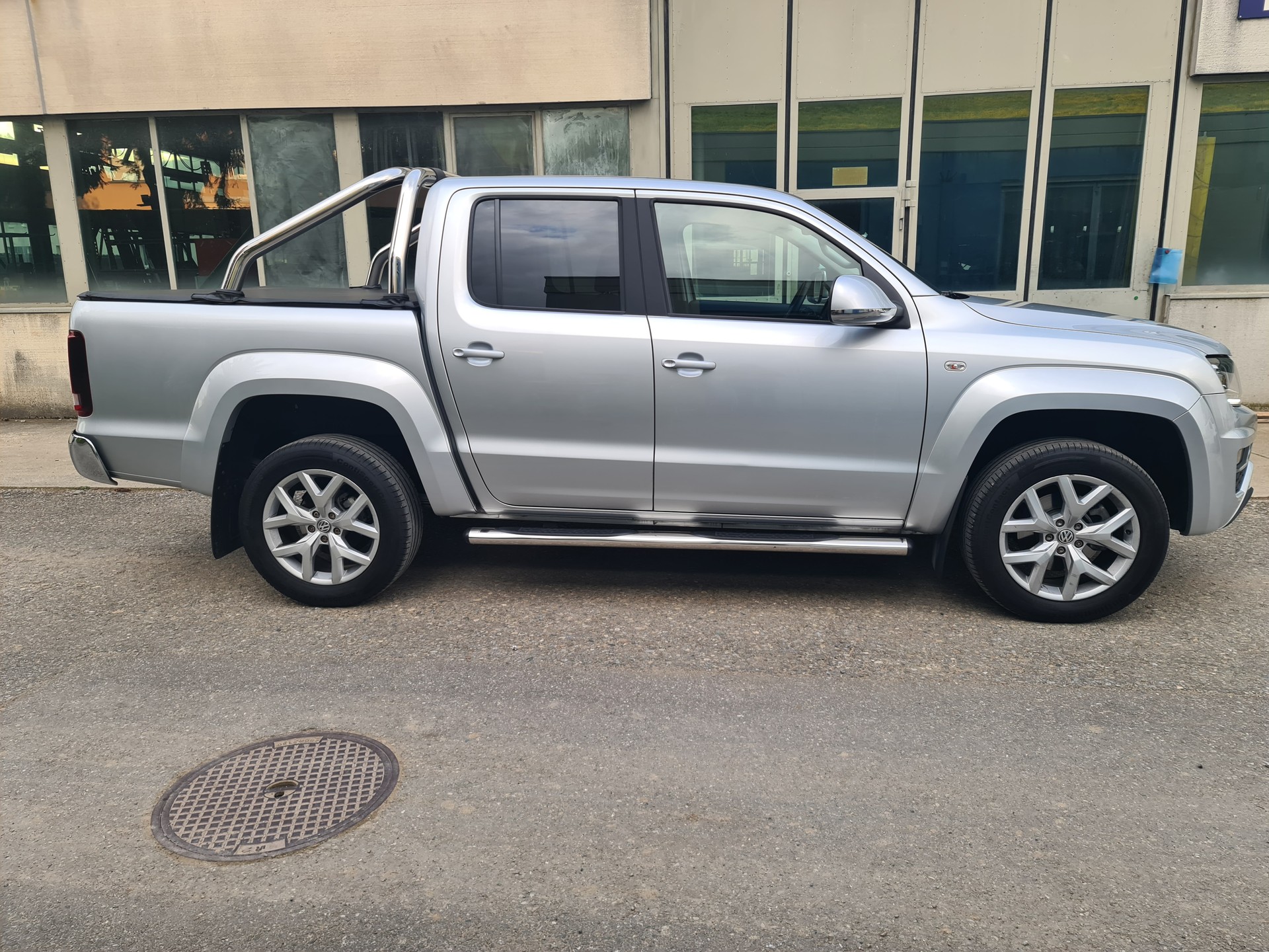 VW Amarok 3.0TDI Highline 4Motion Automatic-image-14