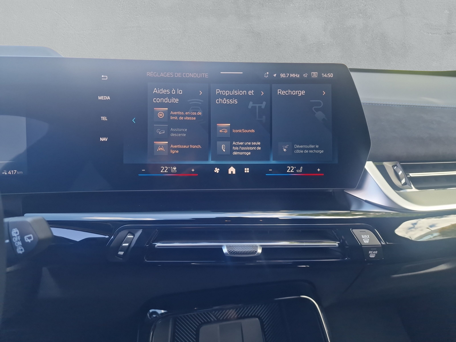 BMW iX1 xDrive 30 M Sport Pro-image-18