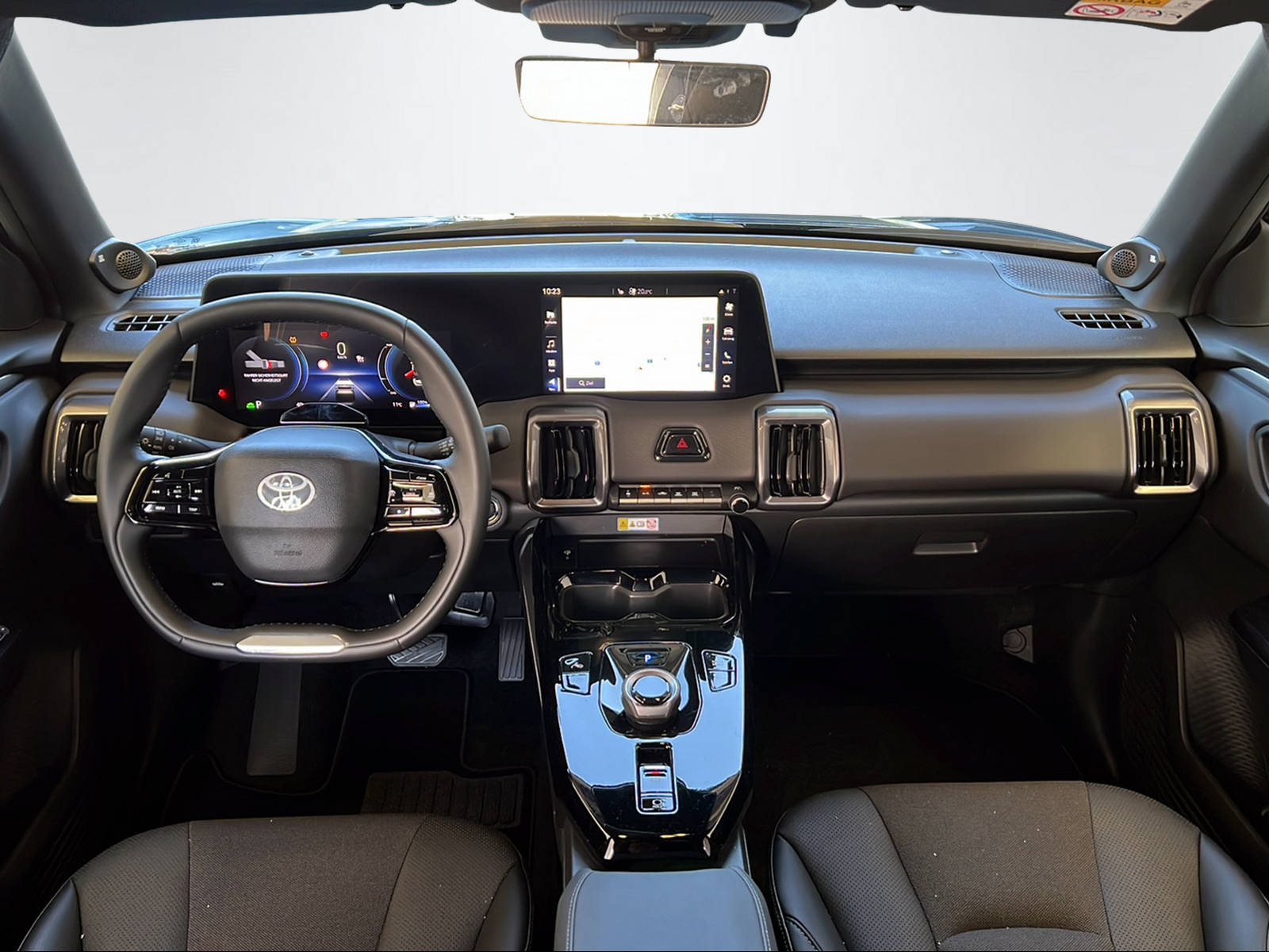 TOYOTA Urban Cruiser Premium AWD-image-11