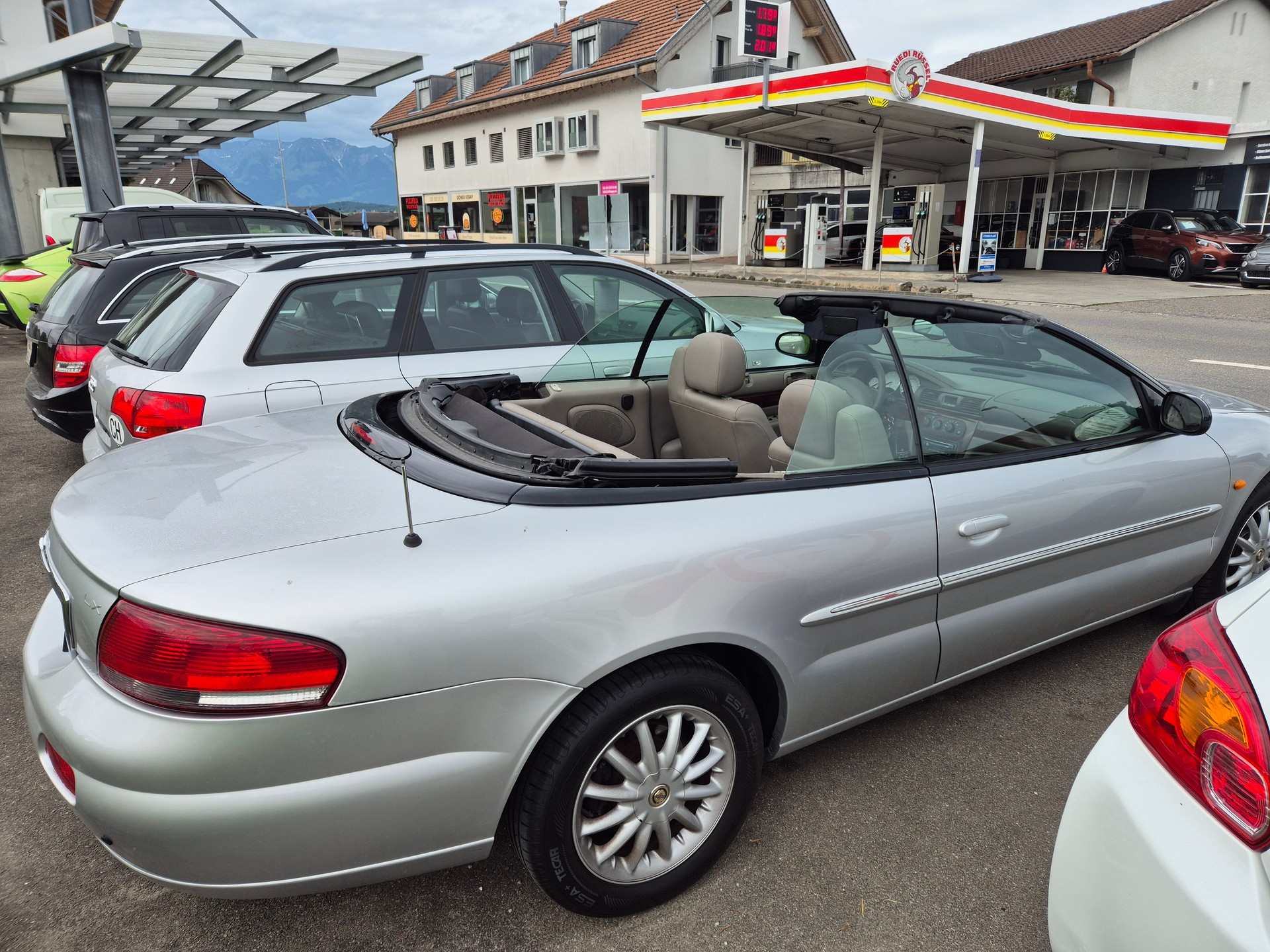 CHRYSLER Sebring 2.7 V6 Touring (LX)-image-1