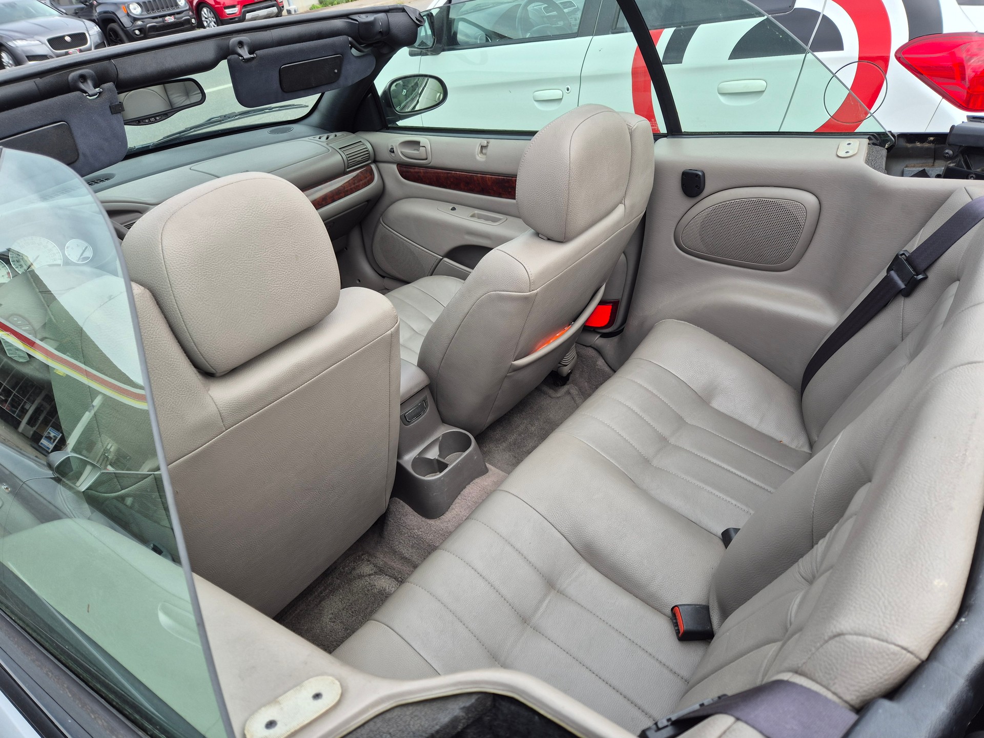 CHRYSLER Sebring 2.7 V6 Touring (LX)-image-5