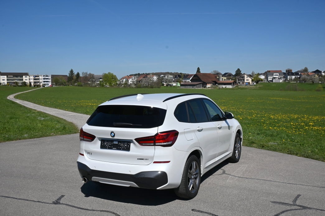 BMW X1 sDrive 18i Steptronic M Sport DSK-image-2
