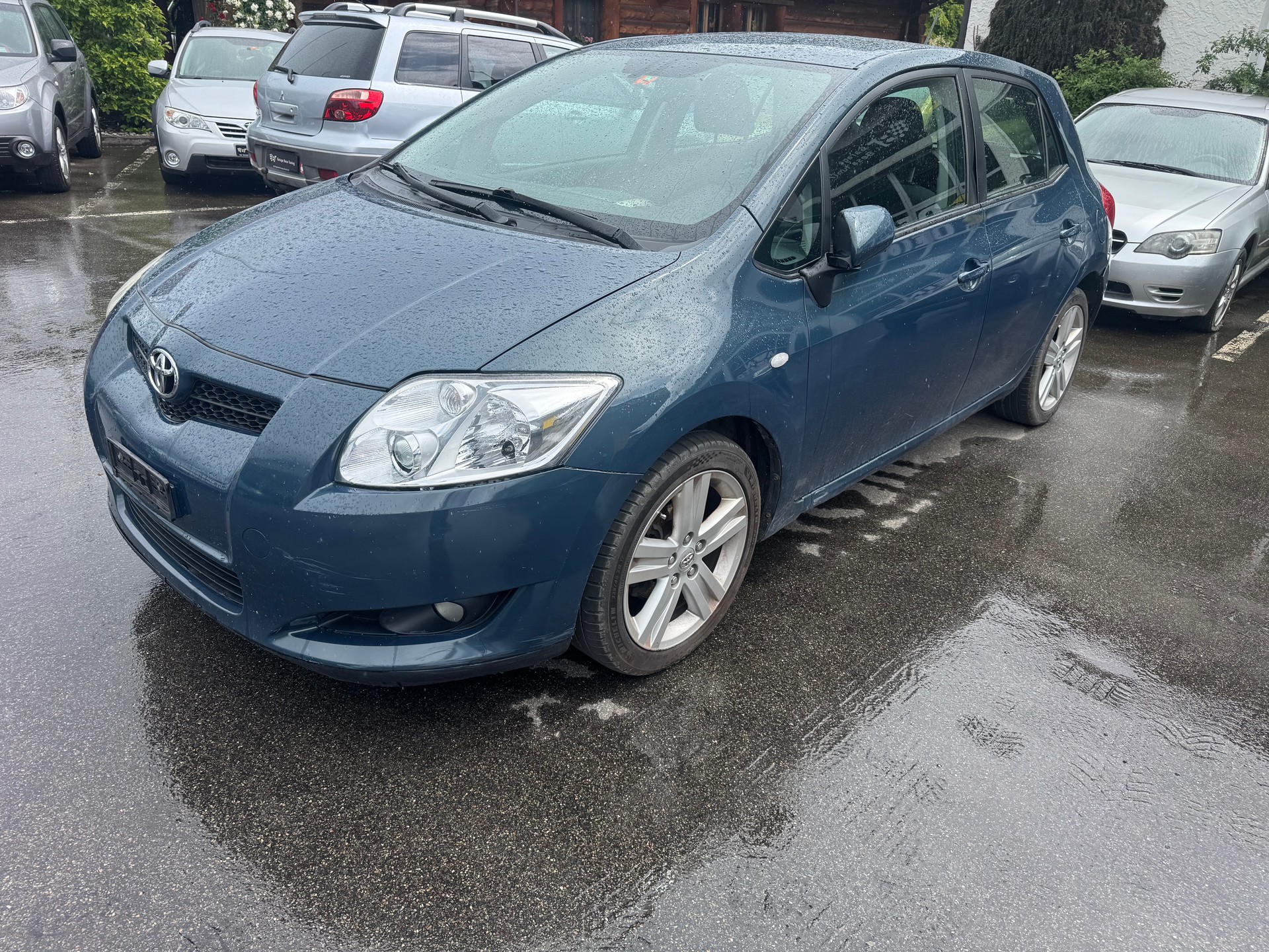 TOYOTA Auris 1.6 Linea Luna-image-1