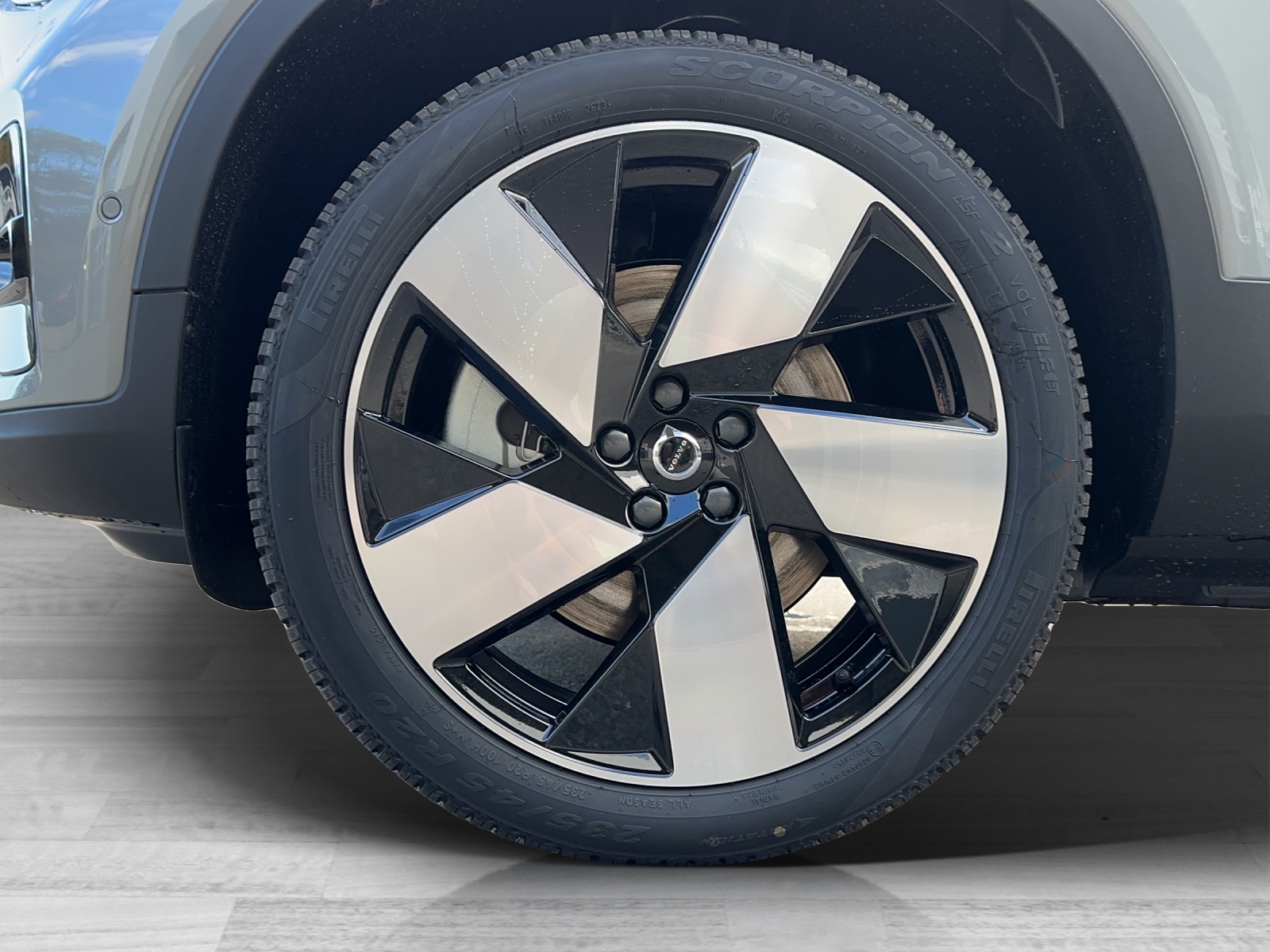 VOLVO C40 E80 Ultimate-image-8