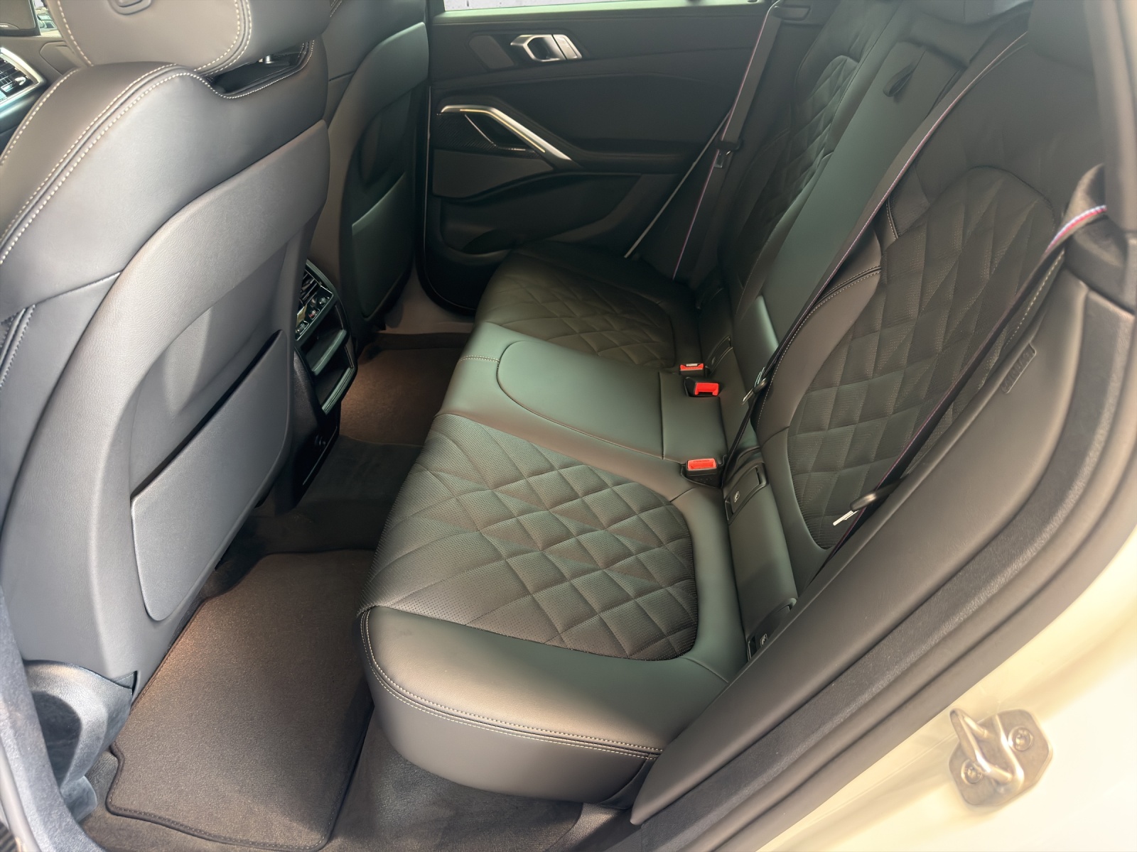BMW X6 xDrive 30d M Sport Pro 48V-image-10