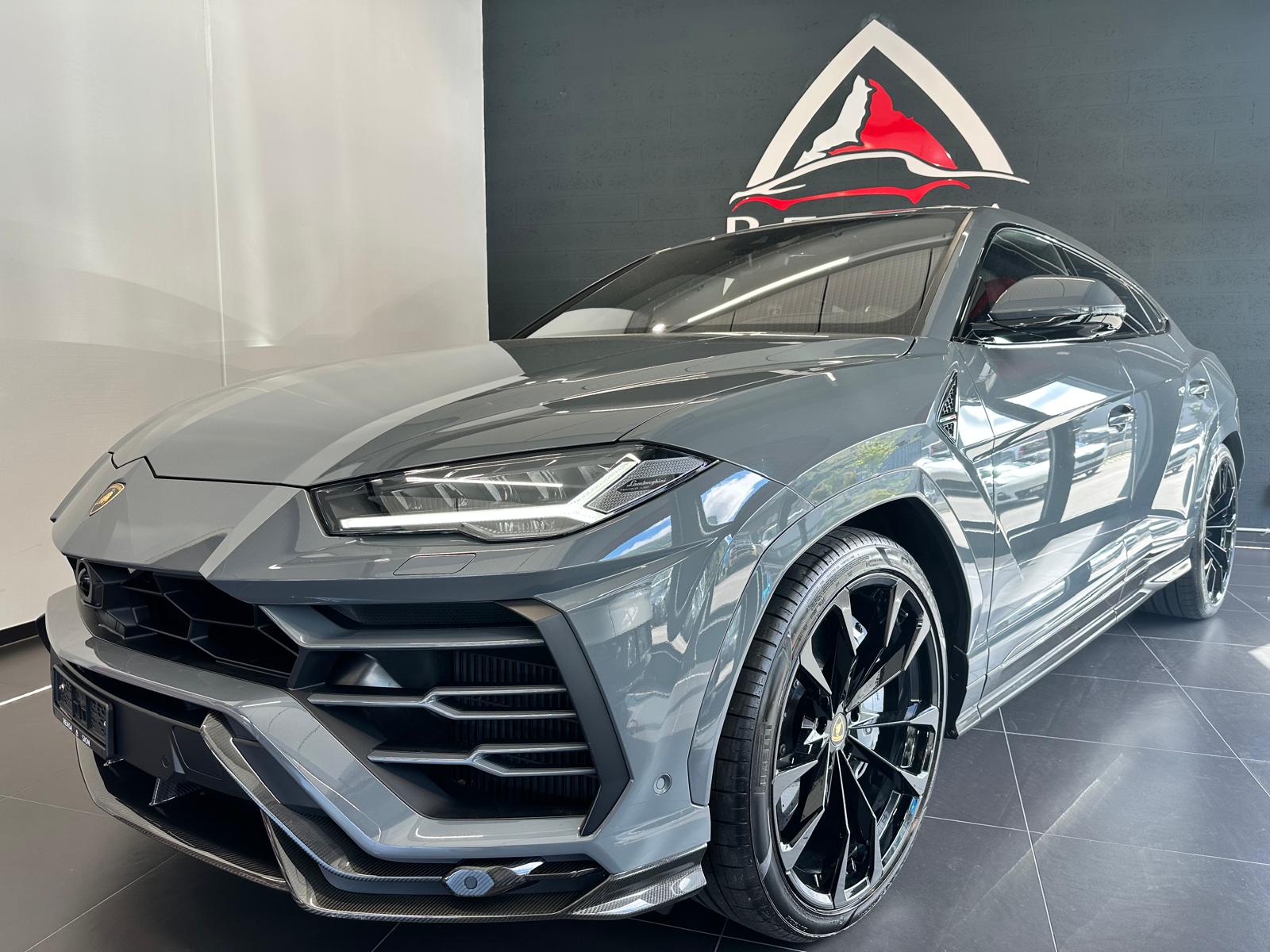 LAMBORGHINI Urus E-Gear