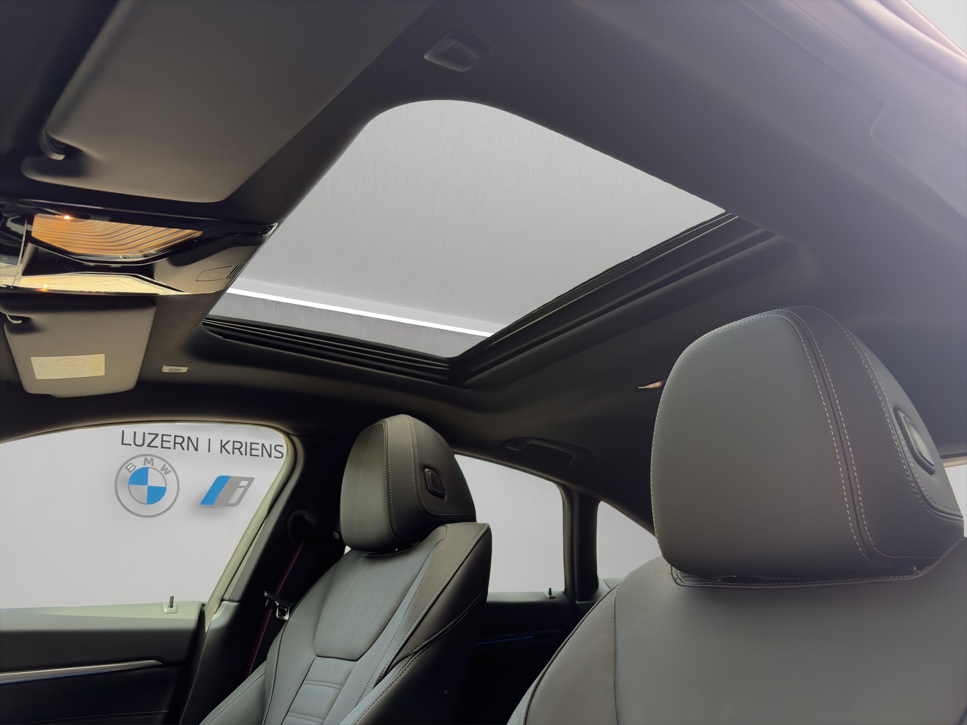 BMW i4 M50 M Sport Pro-image-13