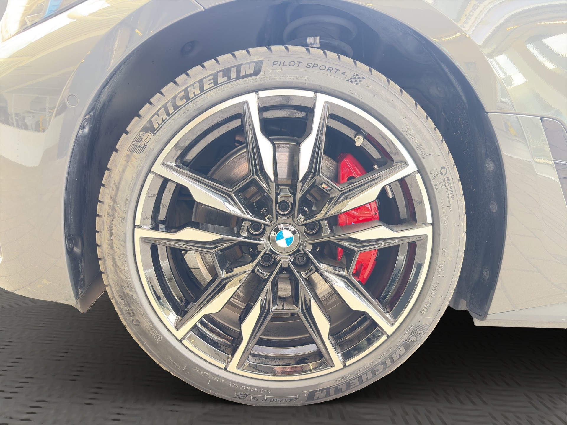 BMW i4 M50 M Sport Pro-image-9