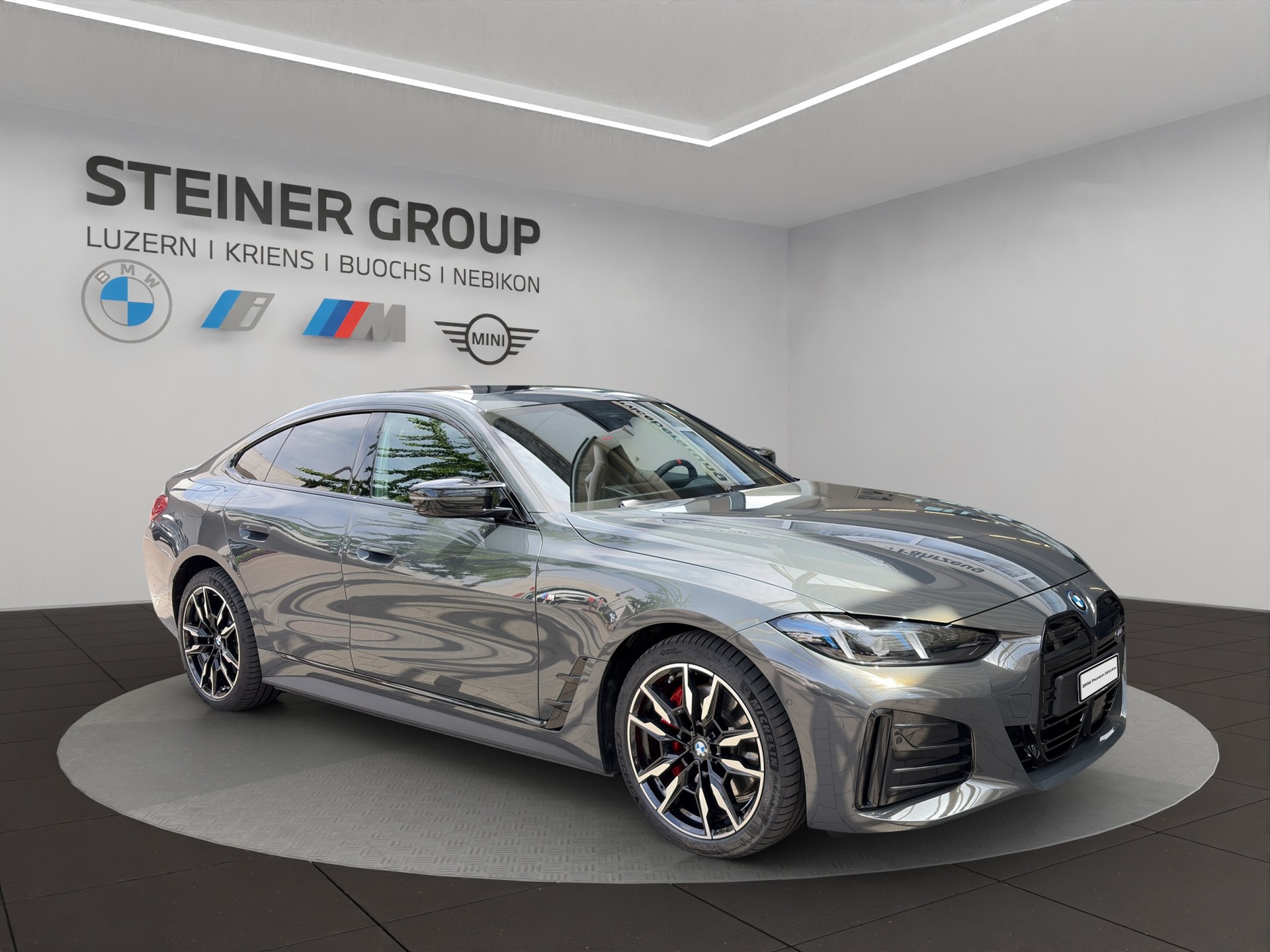 BMW i4 M50 M Sport Pro-showroom-element-3