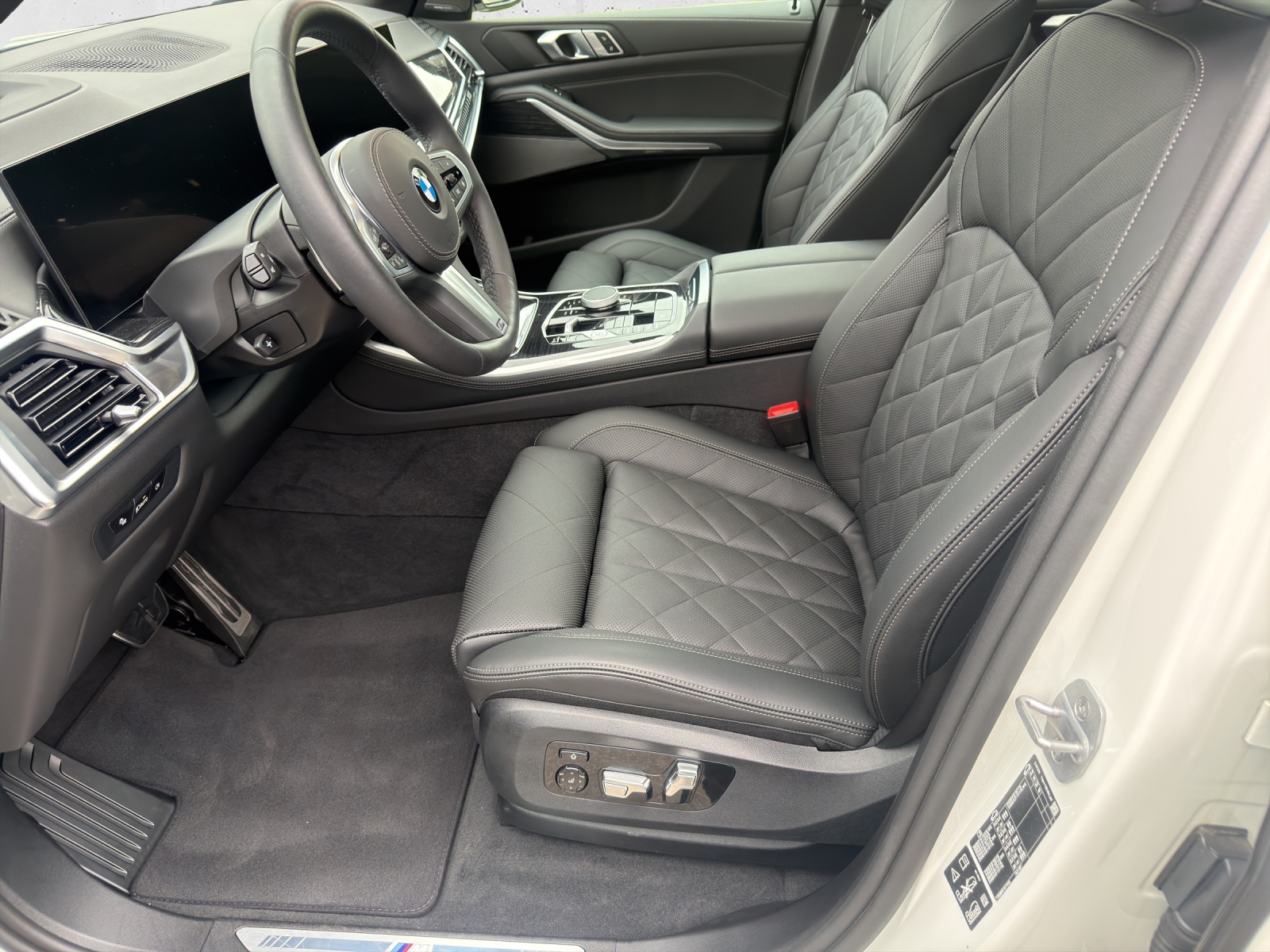 BMW X5 xDrive 30d M Sport 48V-image-9